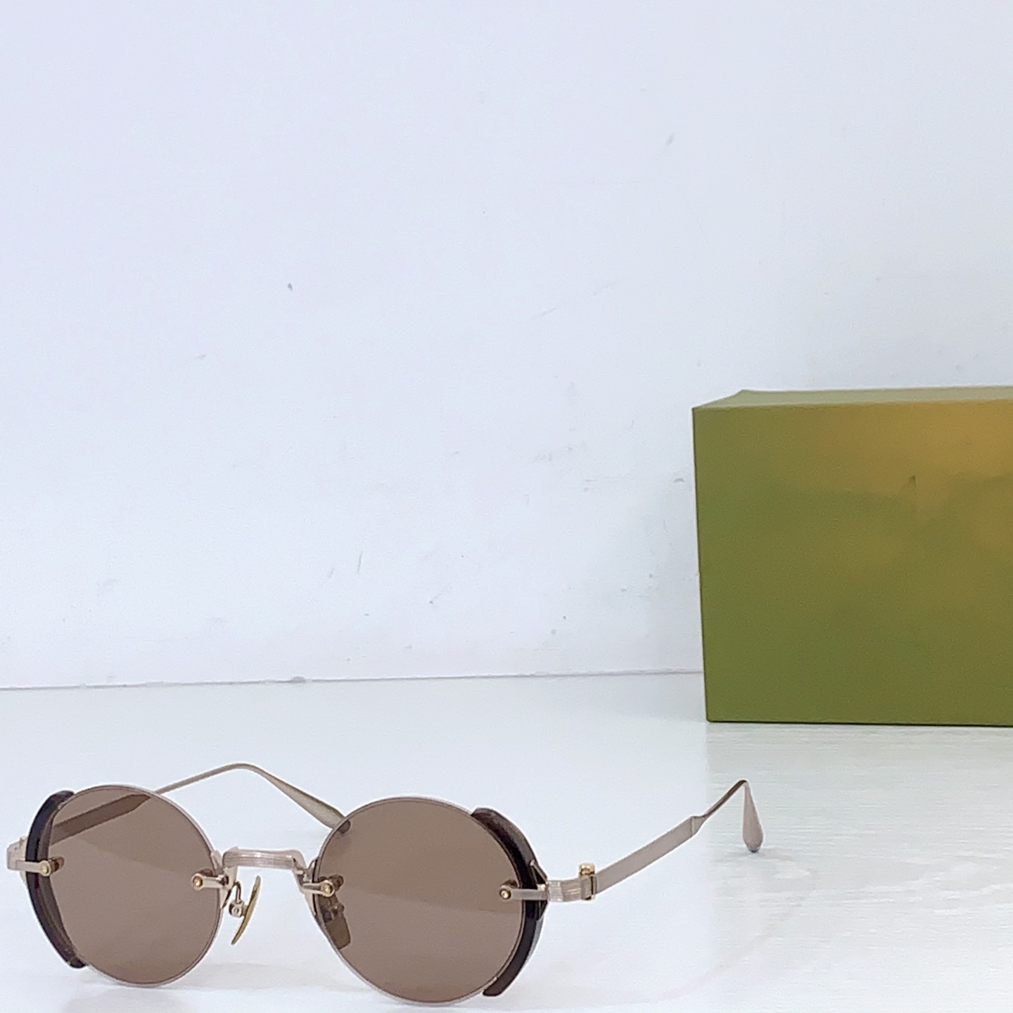 NO:825347,AKONIMODEL: AKS-519DSIZE: 46 Ports 22- Optical Sun Box 20 Glasses Sunglasses Sunglasses, Glasses19860909AKONIMODEL: AKS-519DSIZE:46口22- 光学 太阳 盒子20眼镜墨镜太阳镜,眼镜,glasses