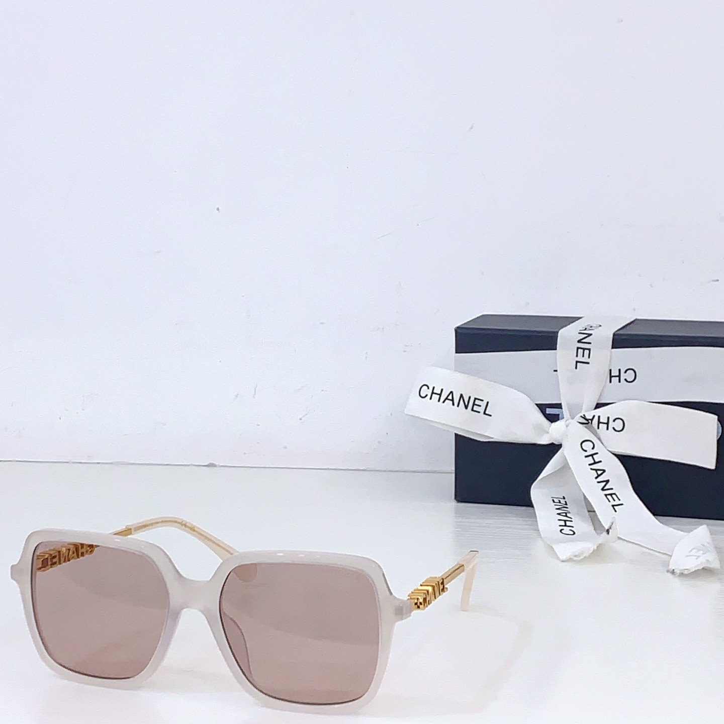Chanel CHANEL