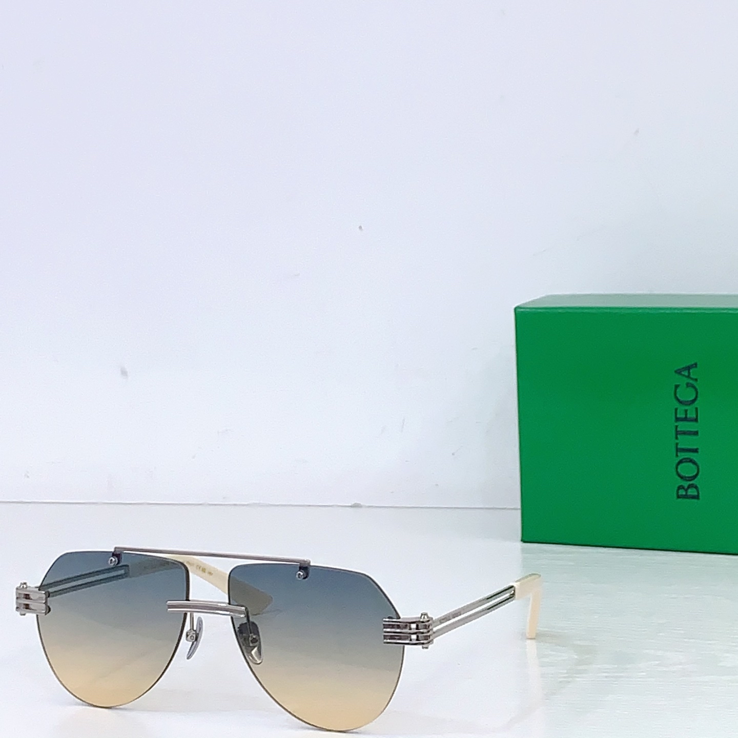 Bottega Veneta BOTTEGA VENET*