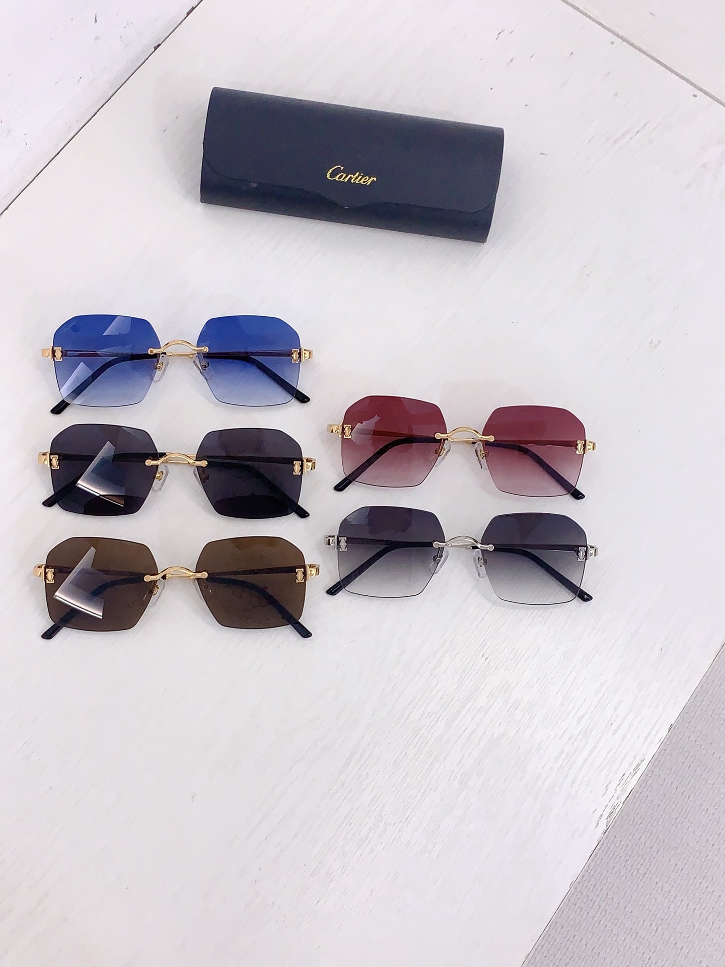 Cartier CARTIE*