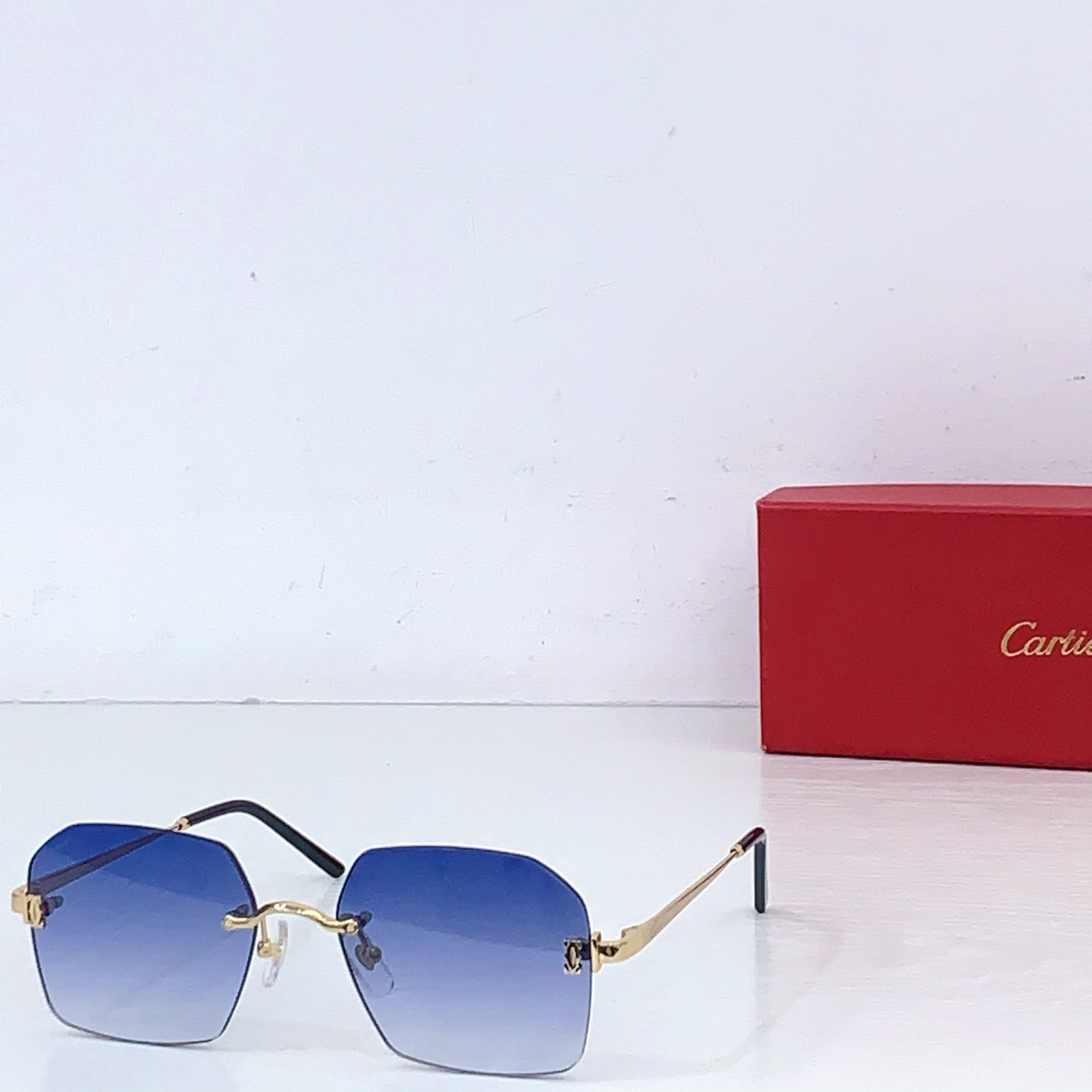 Cartier CARTIE*