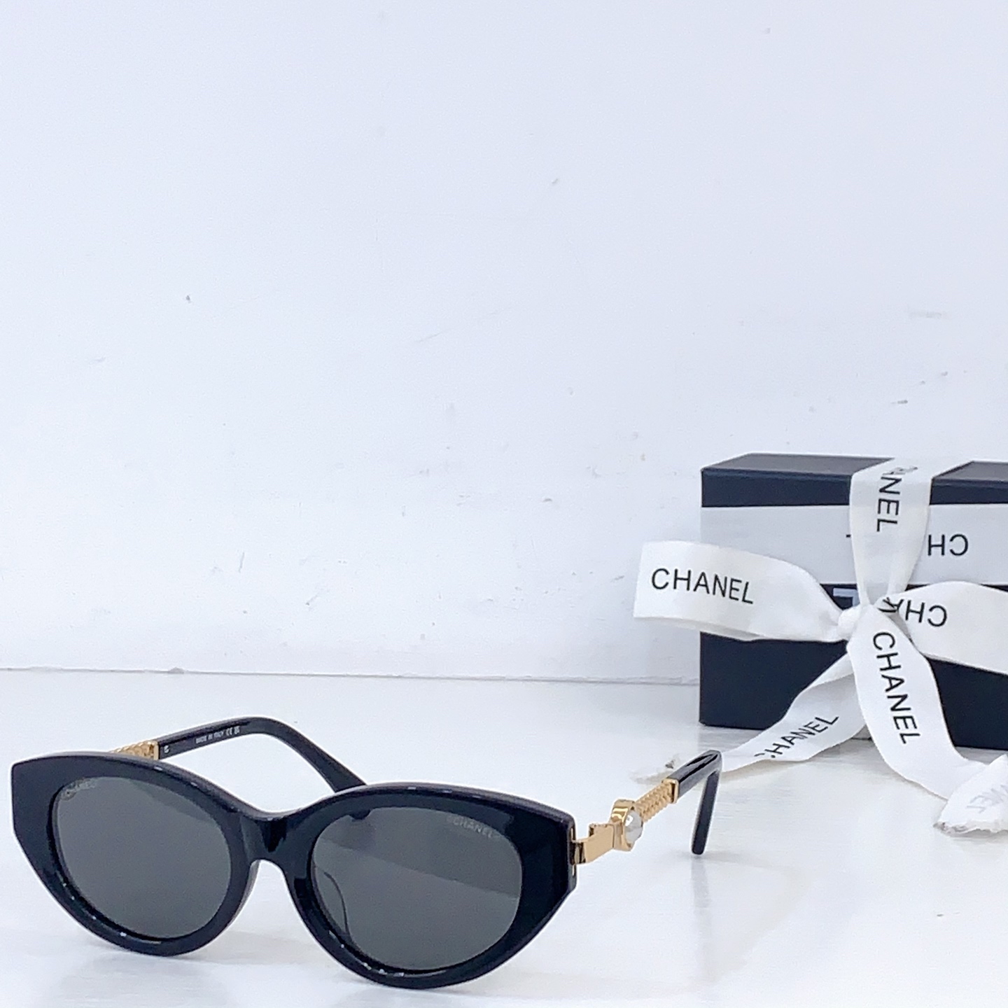Chanel CHANEL