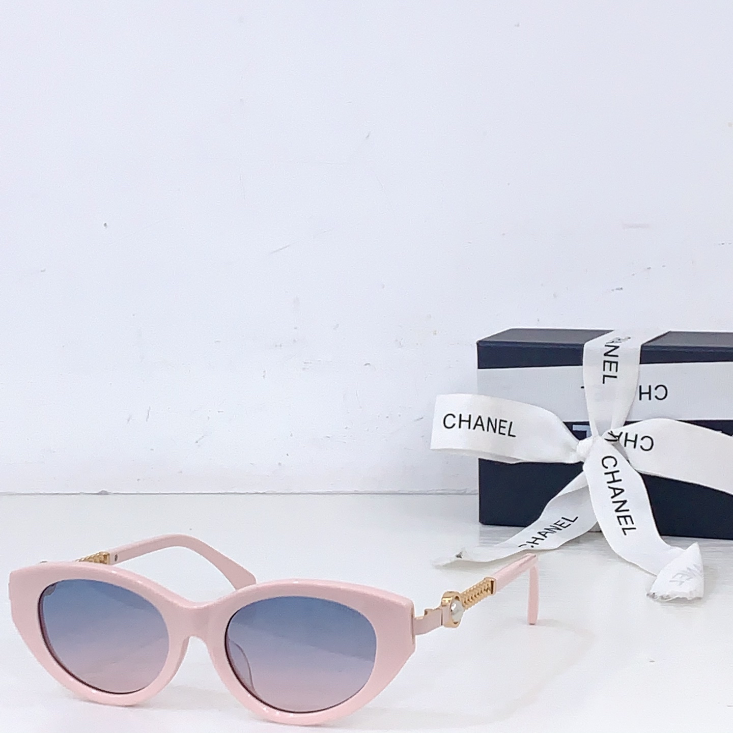 Chanel CHANEL