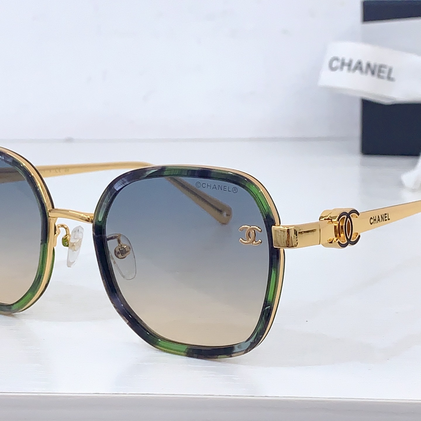 Chanel CHANE*