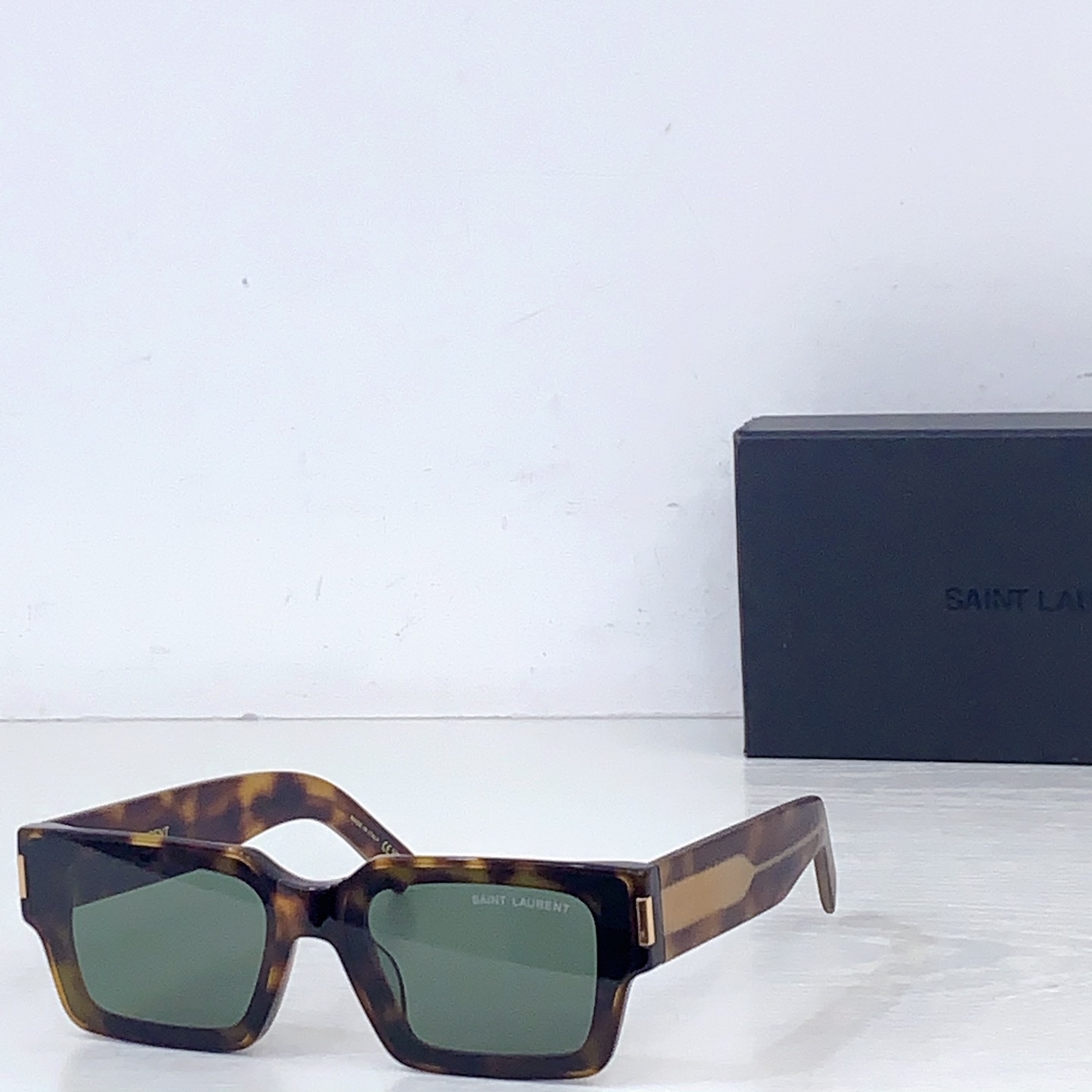 Saint Laurent Saint Laurent MODEL：SL M249 SIZE：61口15-148