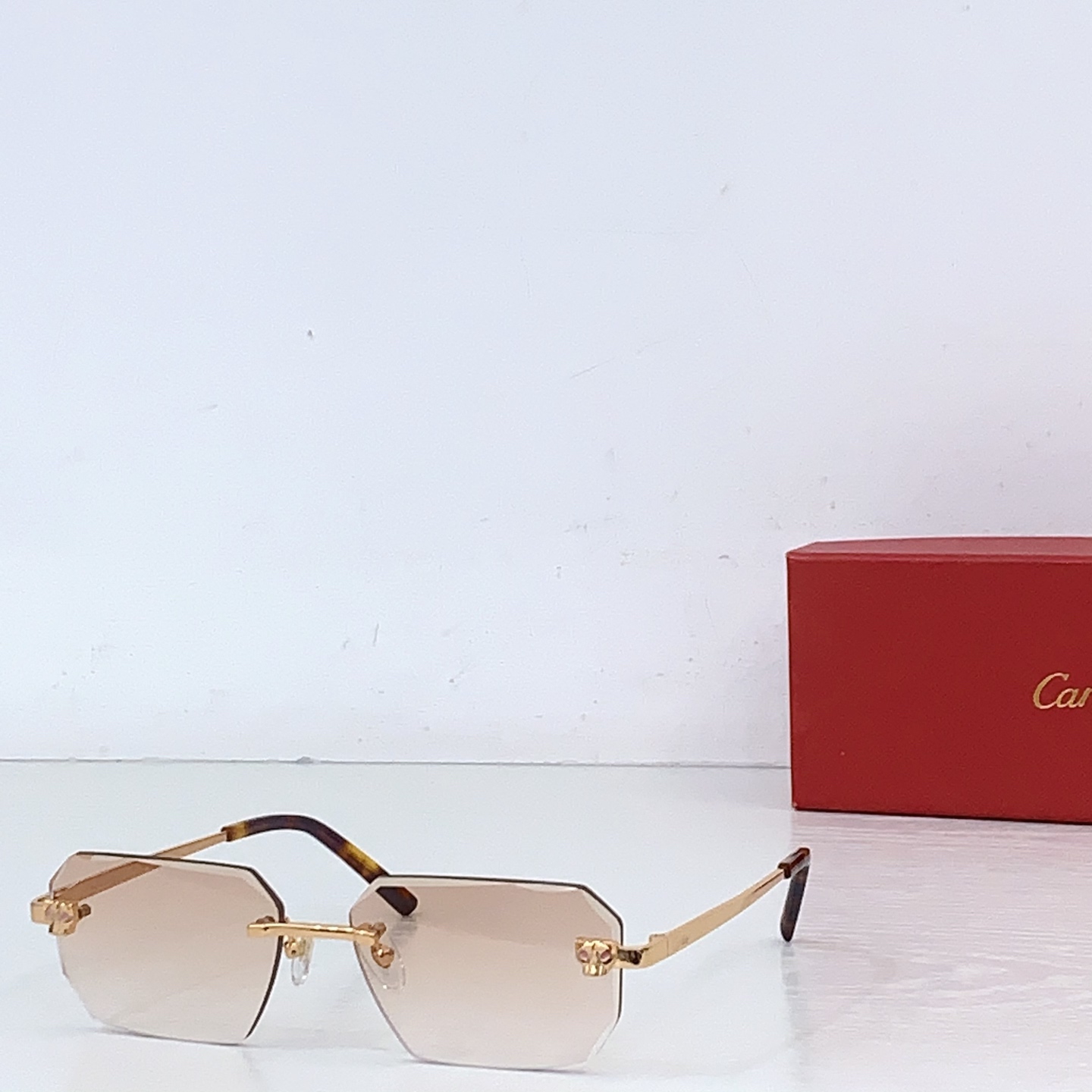 Cartier CARTIE*