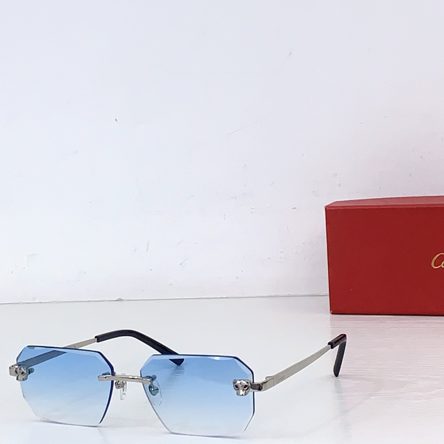Cartier CARTIE*