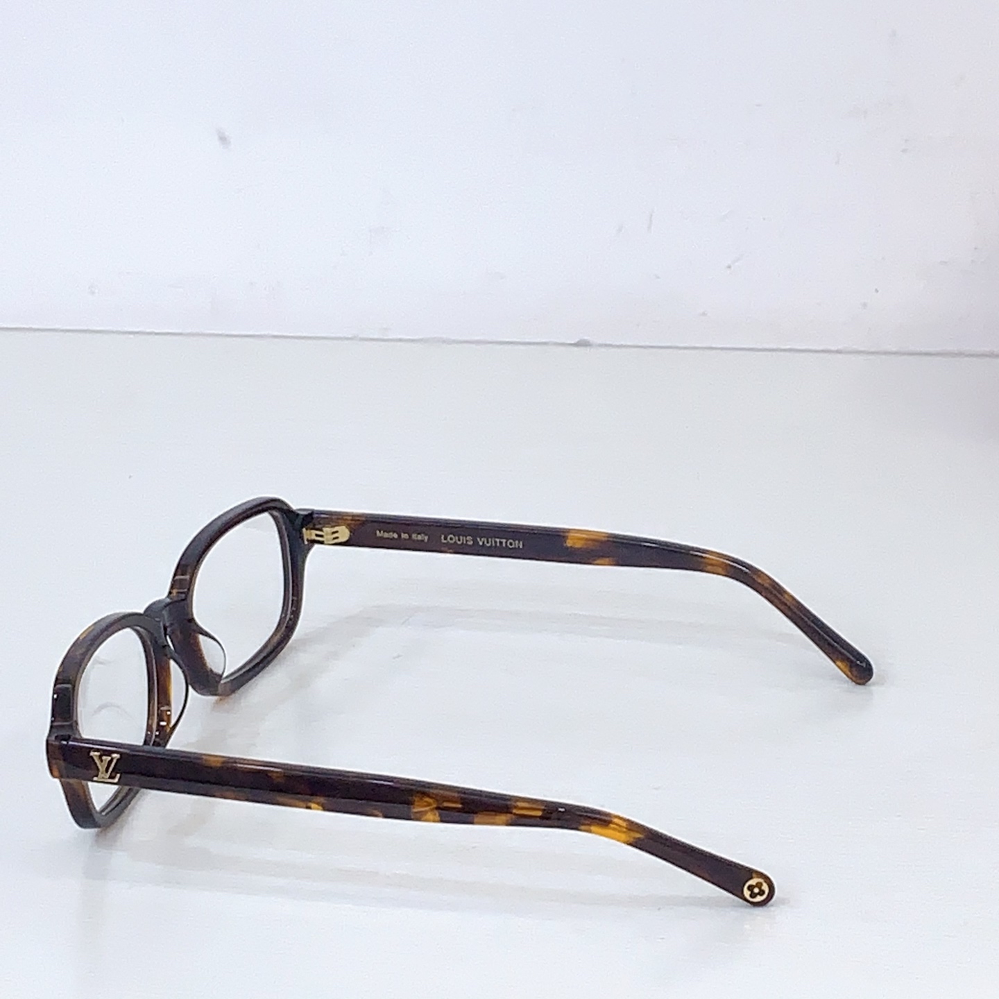 Louis Vuitton LOUIS VUITTO*