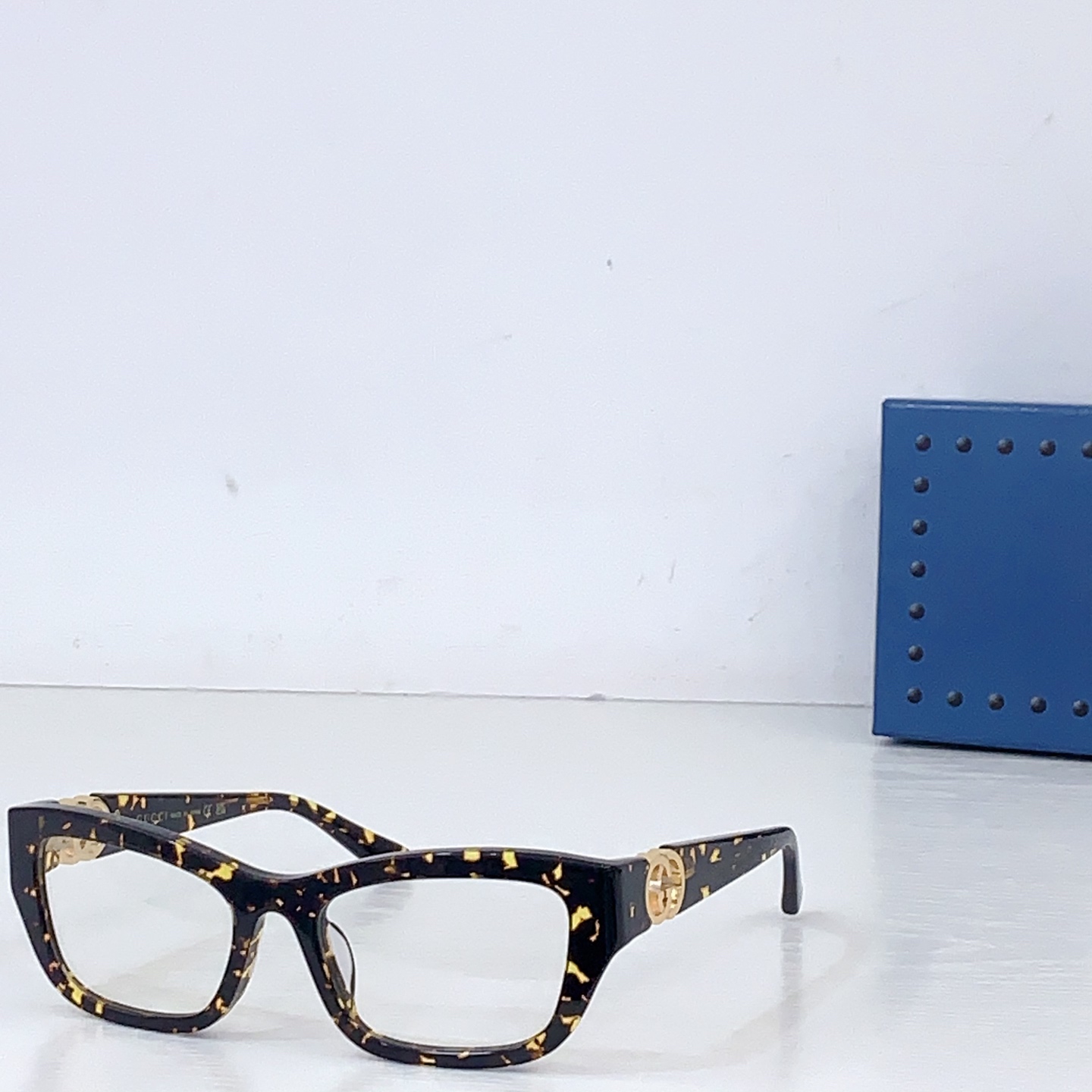 Gucci GUCCI* MODEL：GG2125O