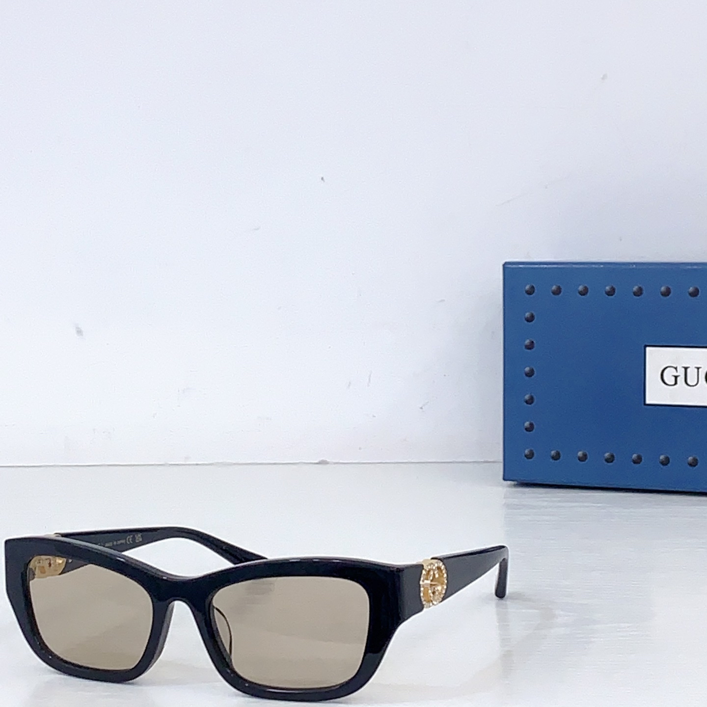 Gucci GUCCI* MODEL：GG2125O