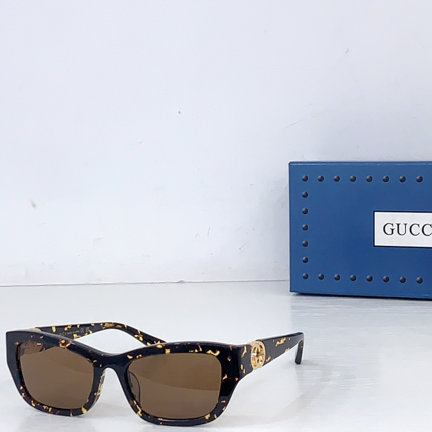 Gucci GUCCI* MODEL：GG2125O