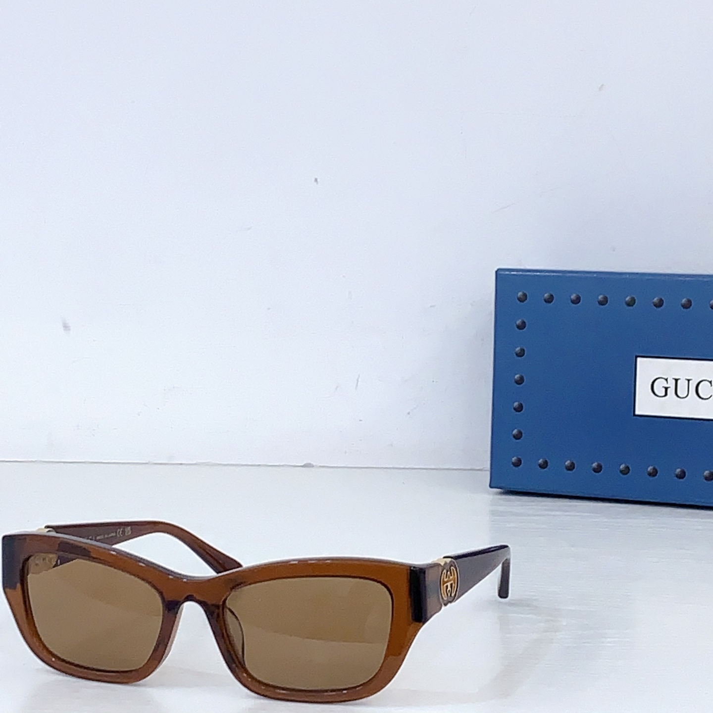 Gucci GUCCI* MODEL：GG2125O