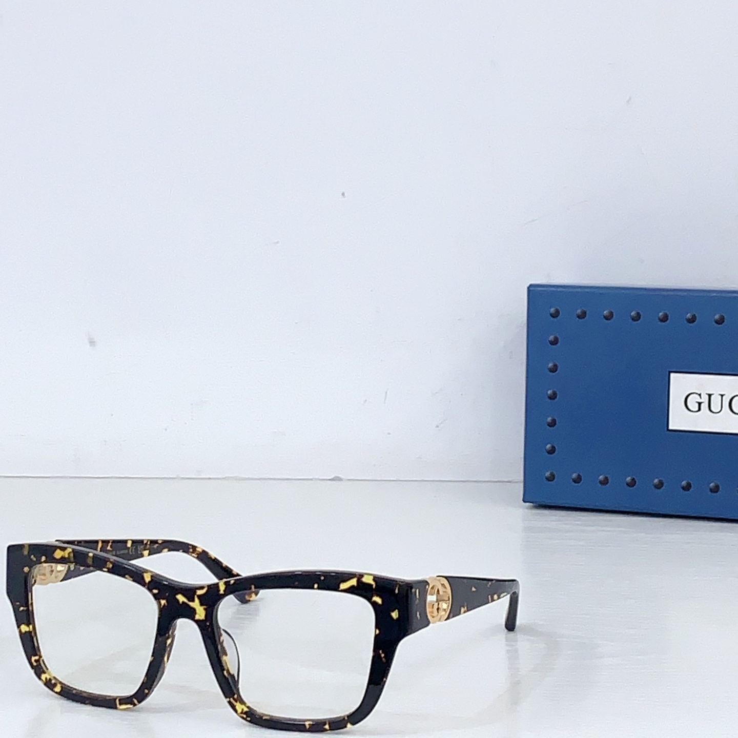 Gucci GUCCI* MODEL：GG2124O