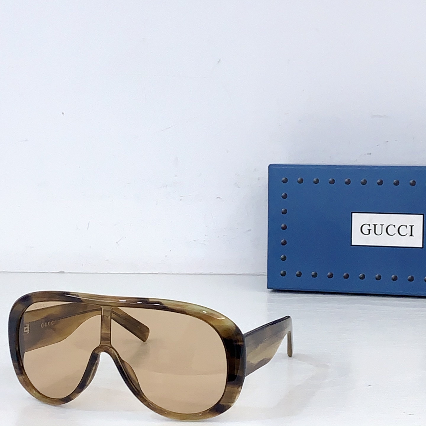 Gucci GUCCI