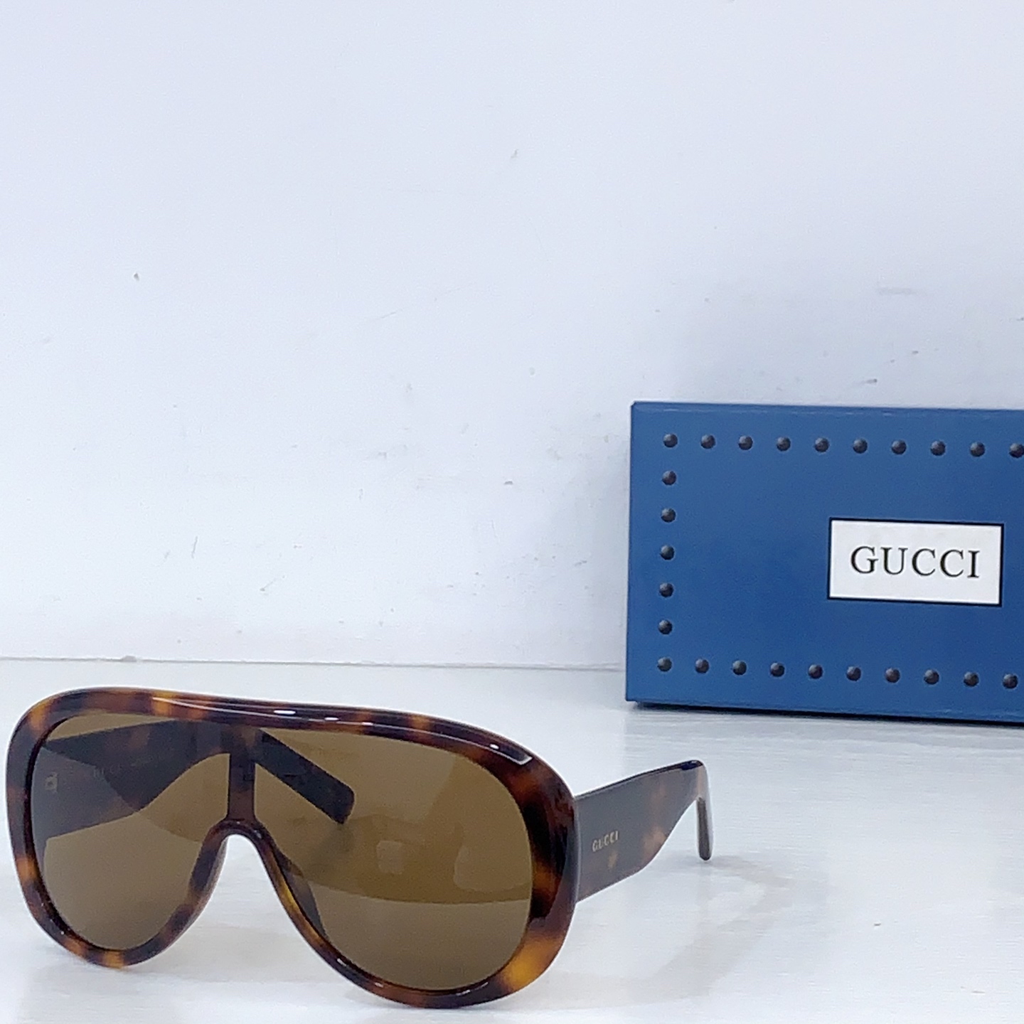 Gucci GUCCI