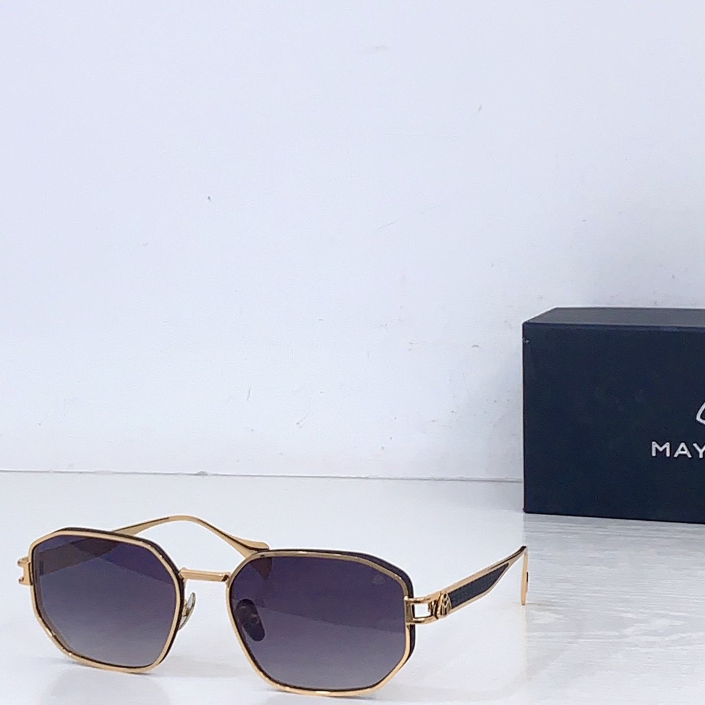 Unknown MAYBAC*