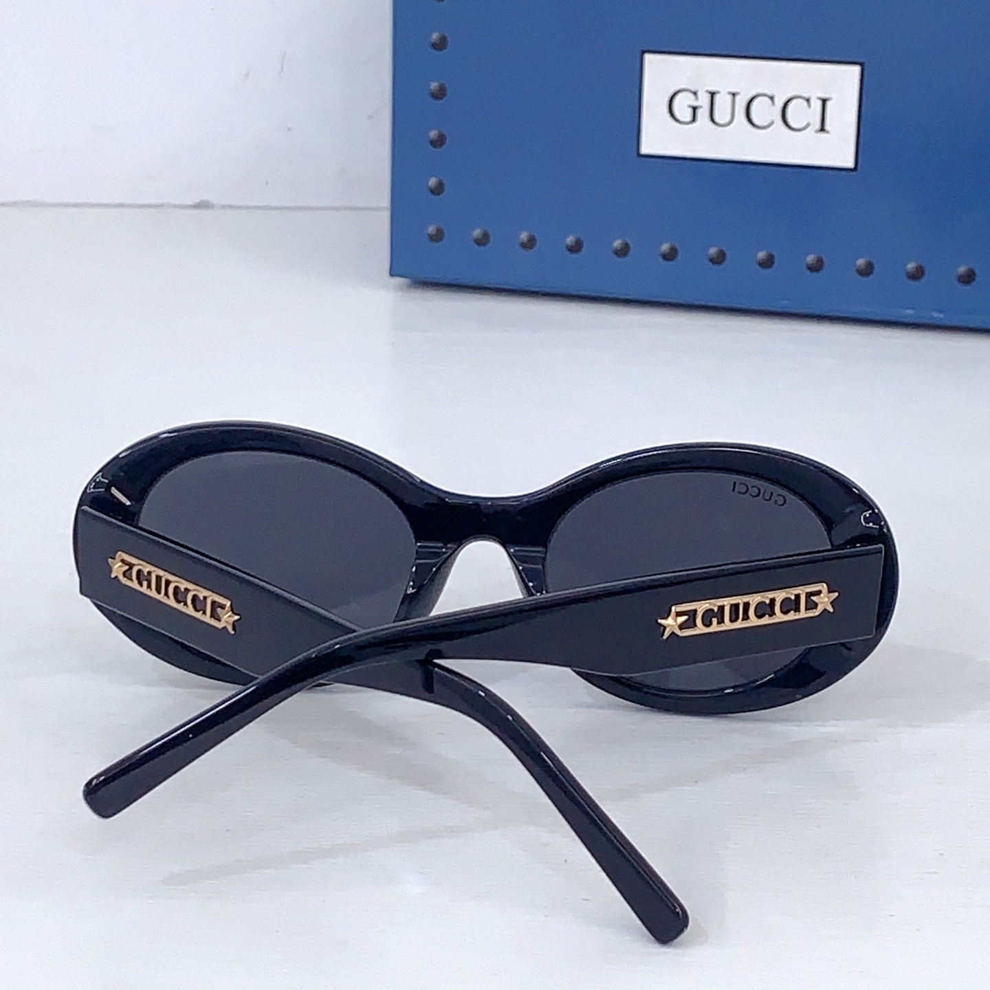 Gucci GUCC*