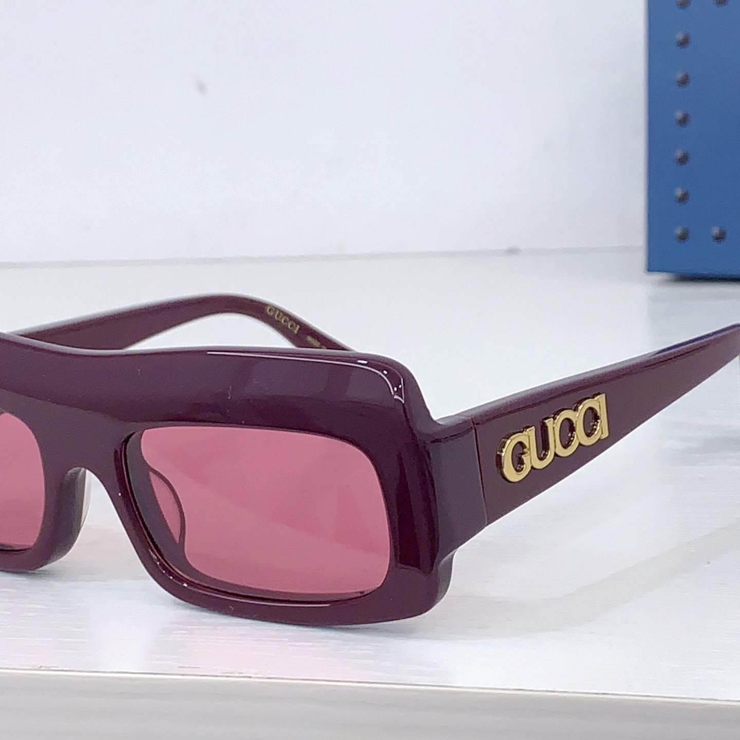 Gucci GUCC*