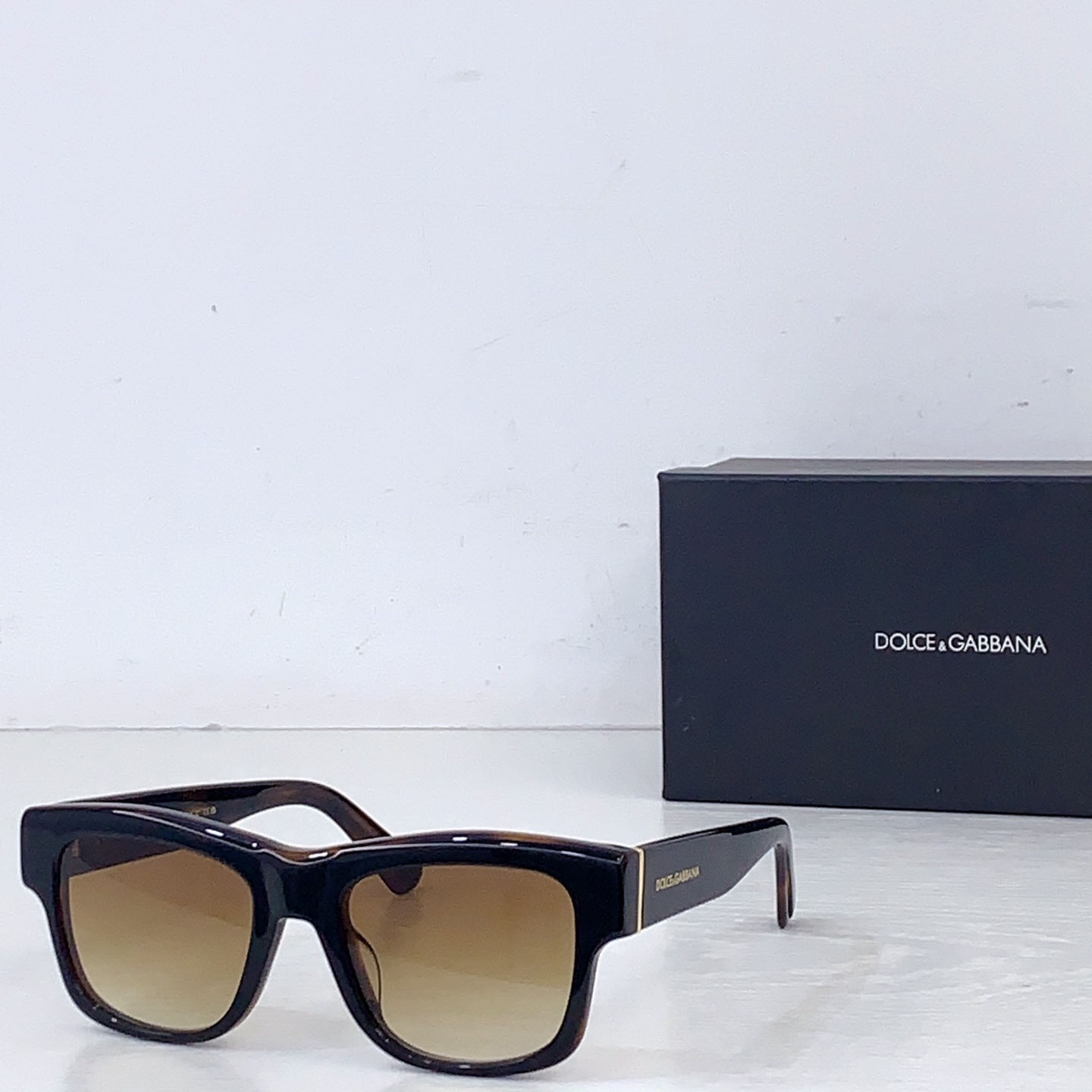 Dolce & Gabbana DOLCE & GABBAN*