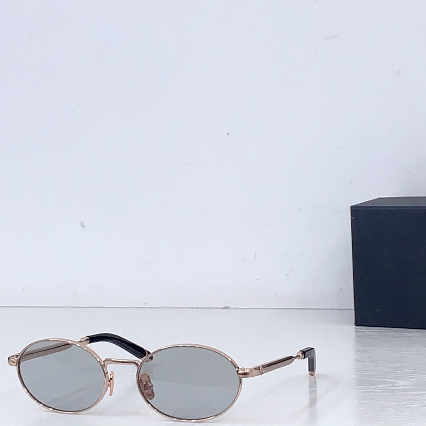 Unknown MAYBACH迈巴赫 THE BOULEVARD SIZE：54口19-145