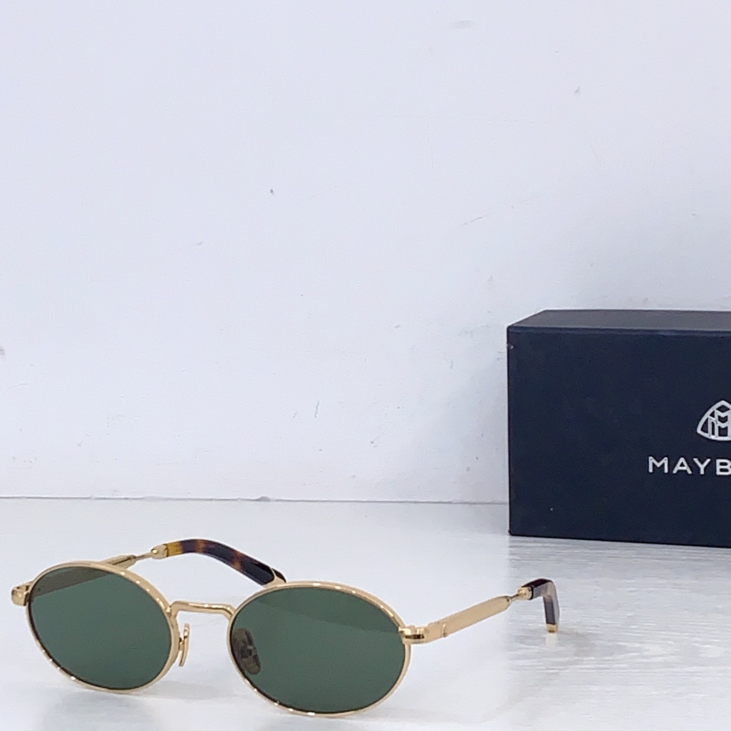 Unknown MAYBACH迈巴赫 THE BOULEVARD SIZE：54口19-145