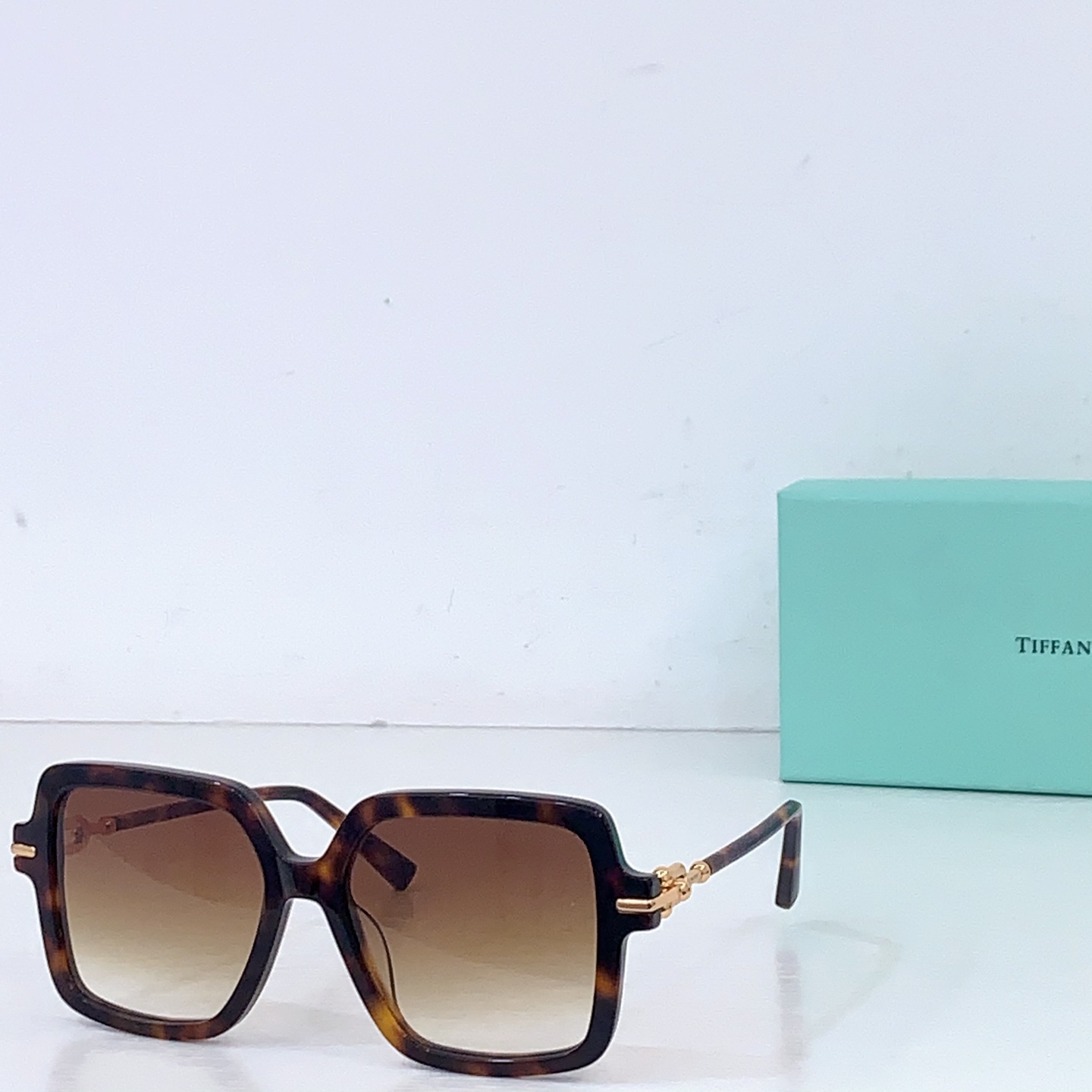 Tiffany & Co. Tiffany&C*