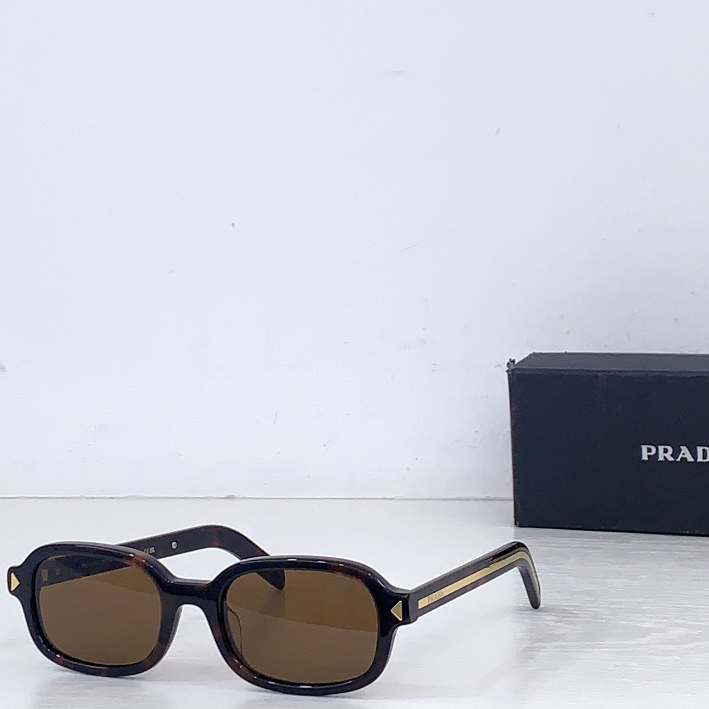 Prada PRADA*MODEL：PR 2201S