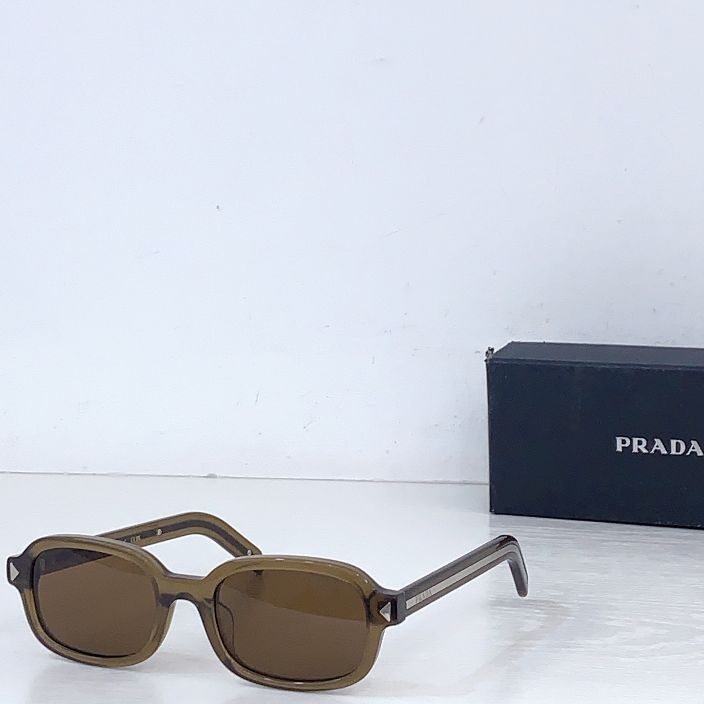 Prada PRADA*MODEL：PR 2201S