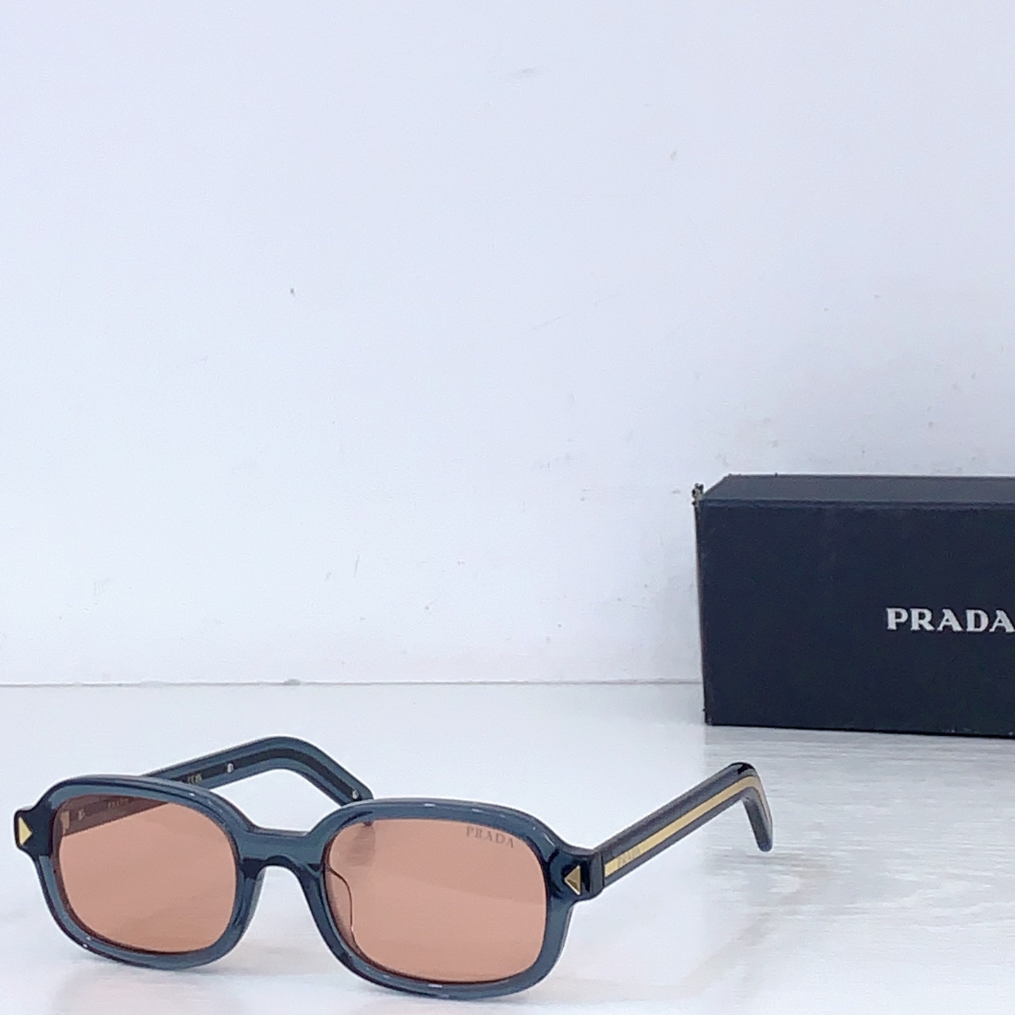 Prada PRADA*MODEL：PR 2201S