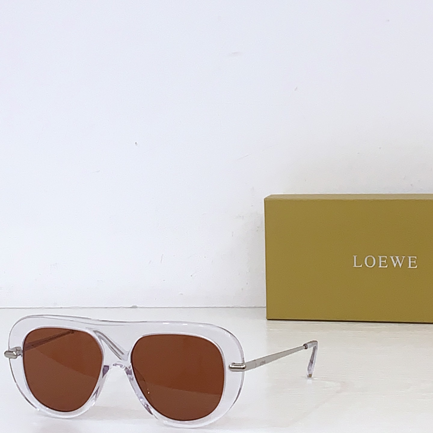 Loewe LOEWE*