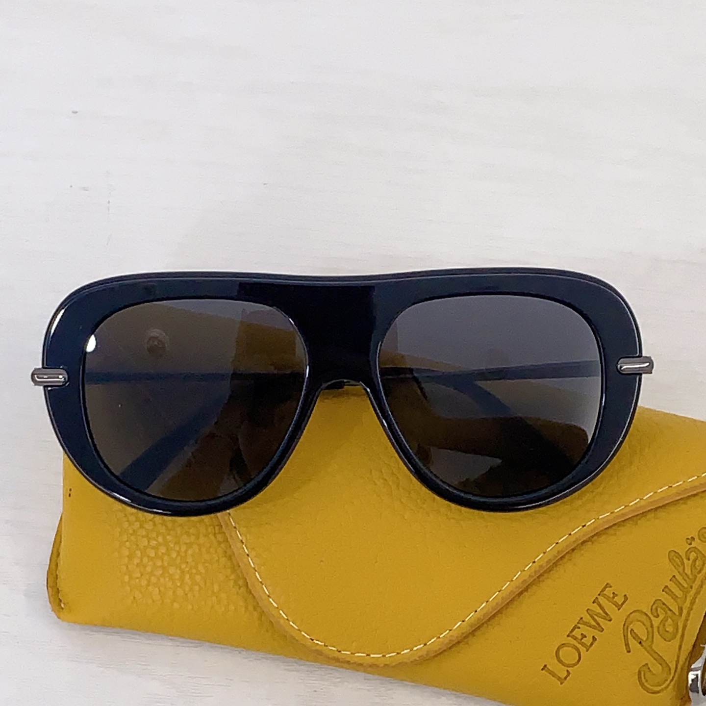 Loewe LOEWE*