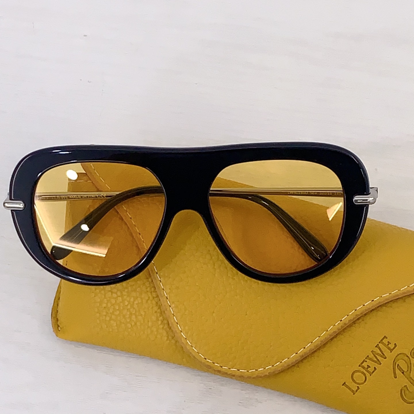 Loewe LOEWE*