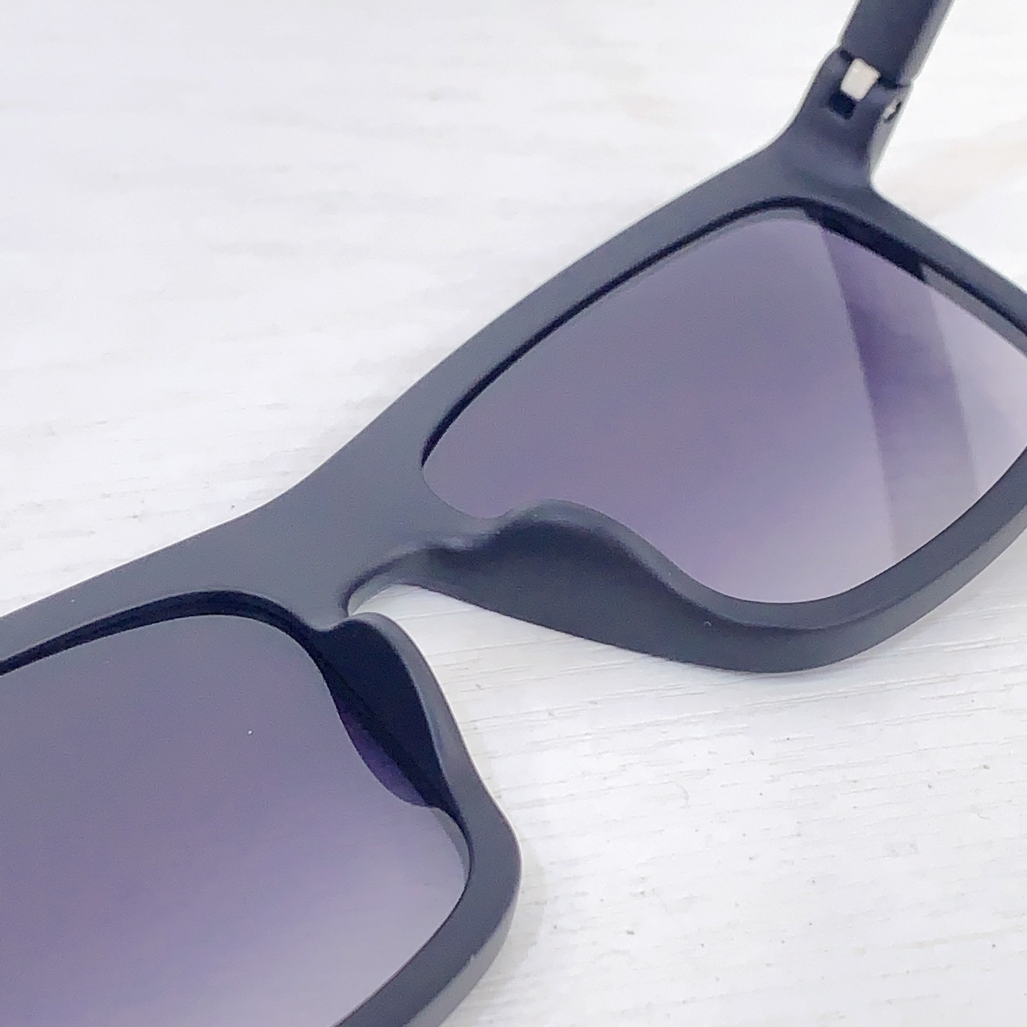 Prada PRAD*