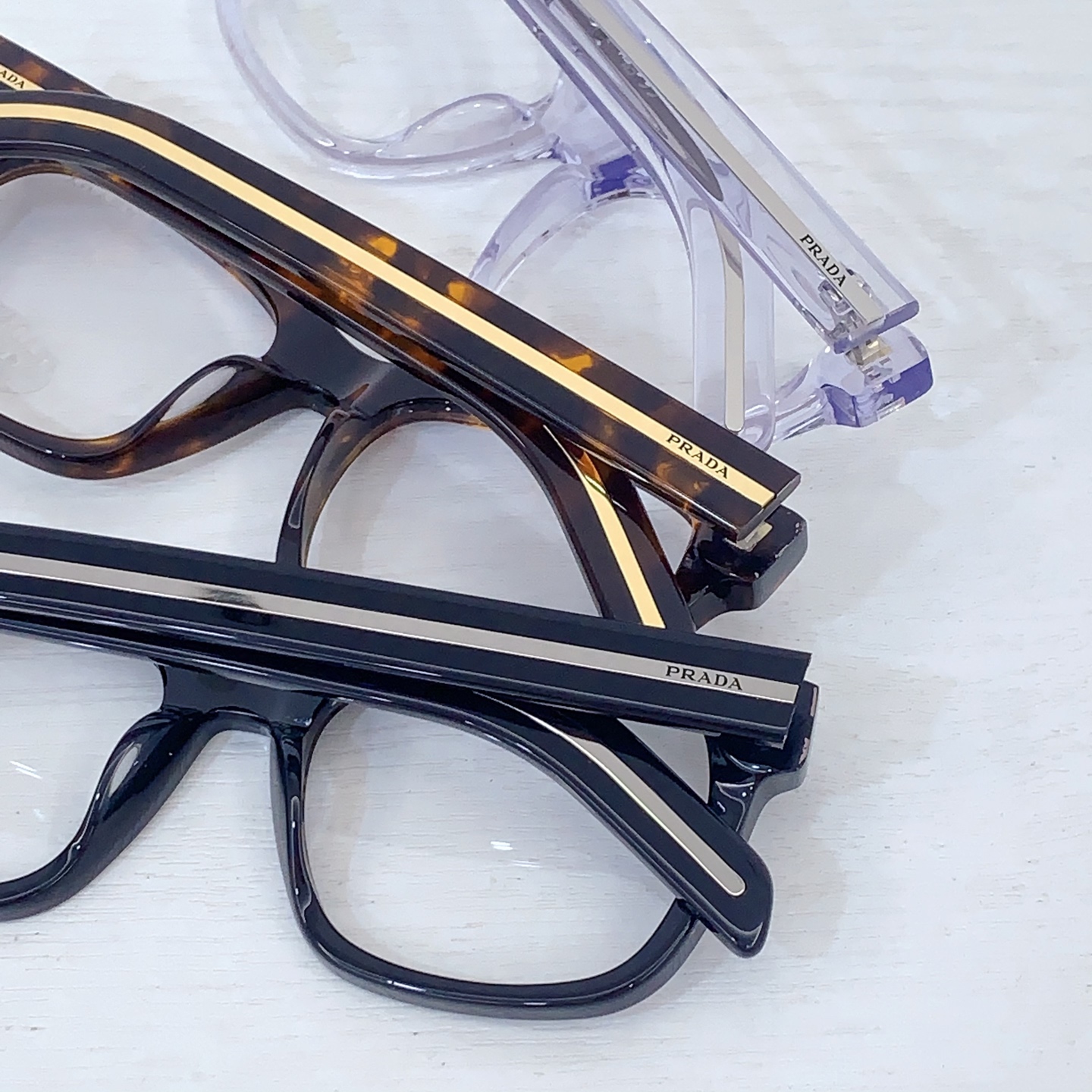 Prada PRAD*