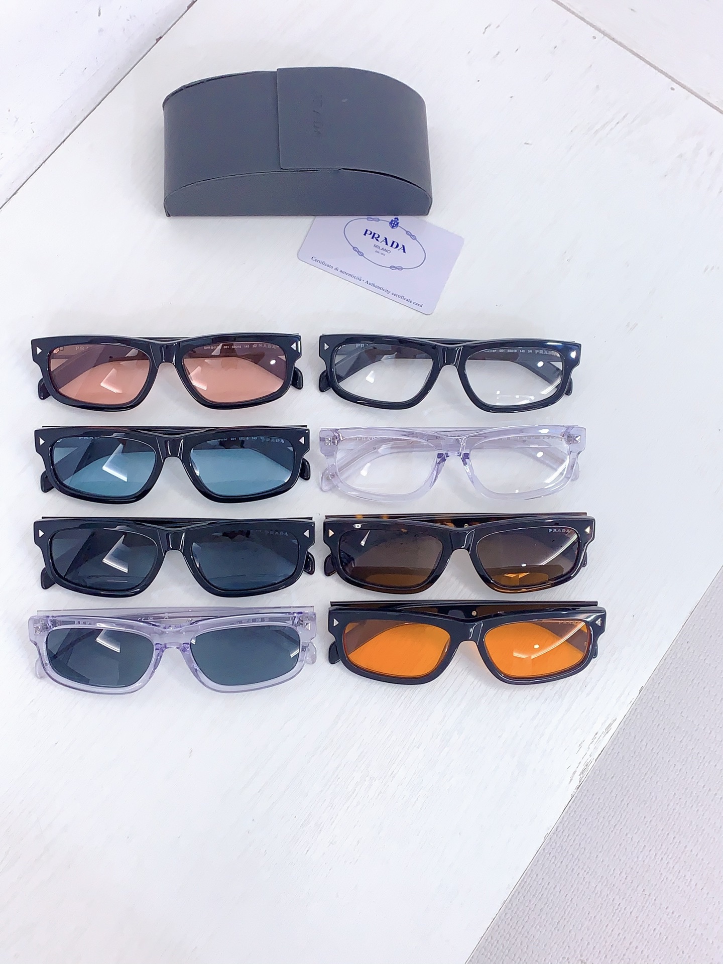Prada PRAD*