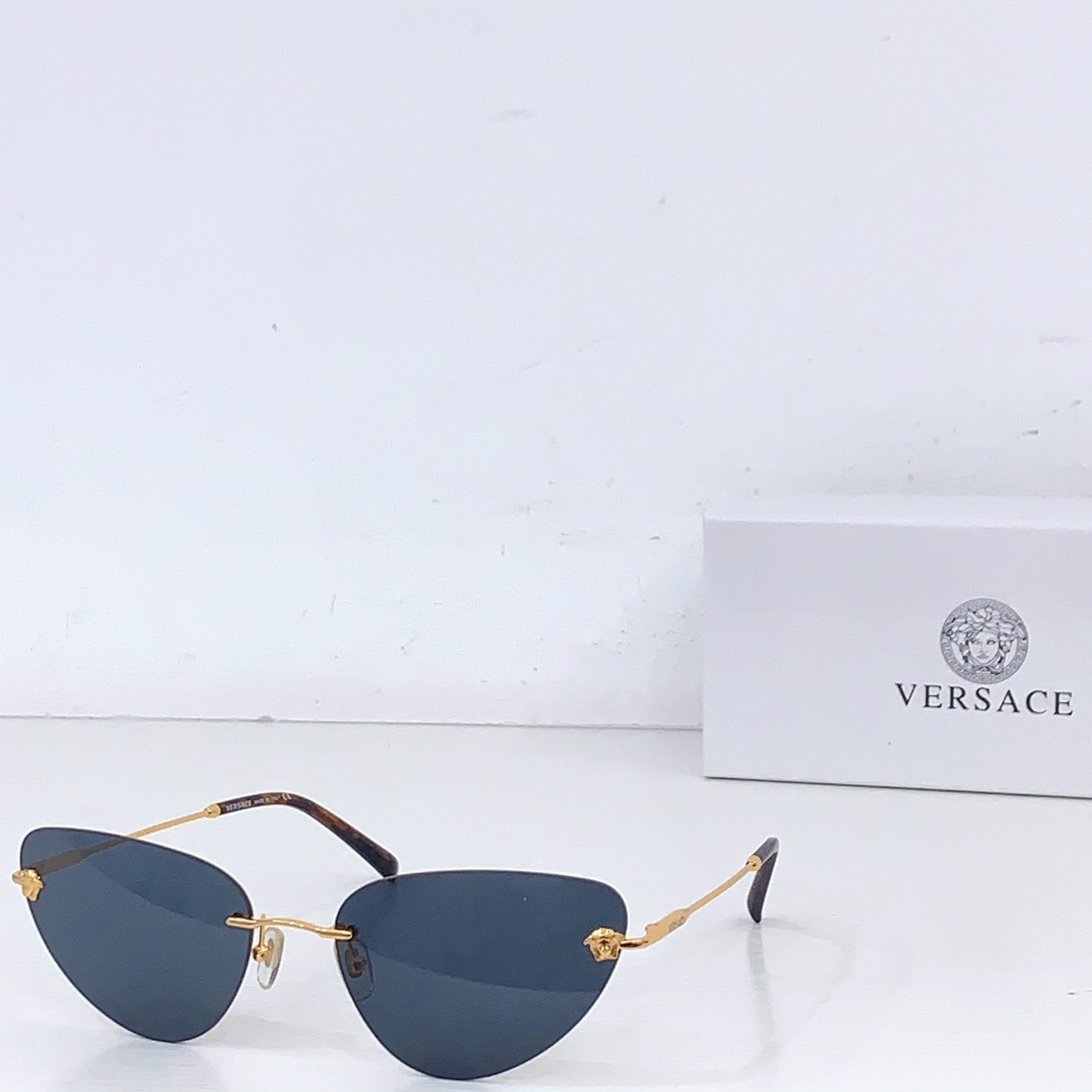 Unknown VESRAC* MODEL：VE2281