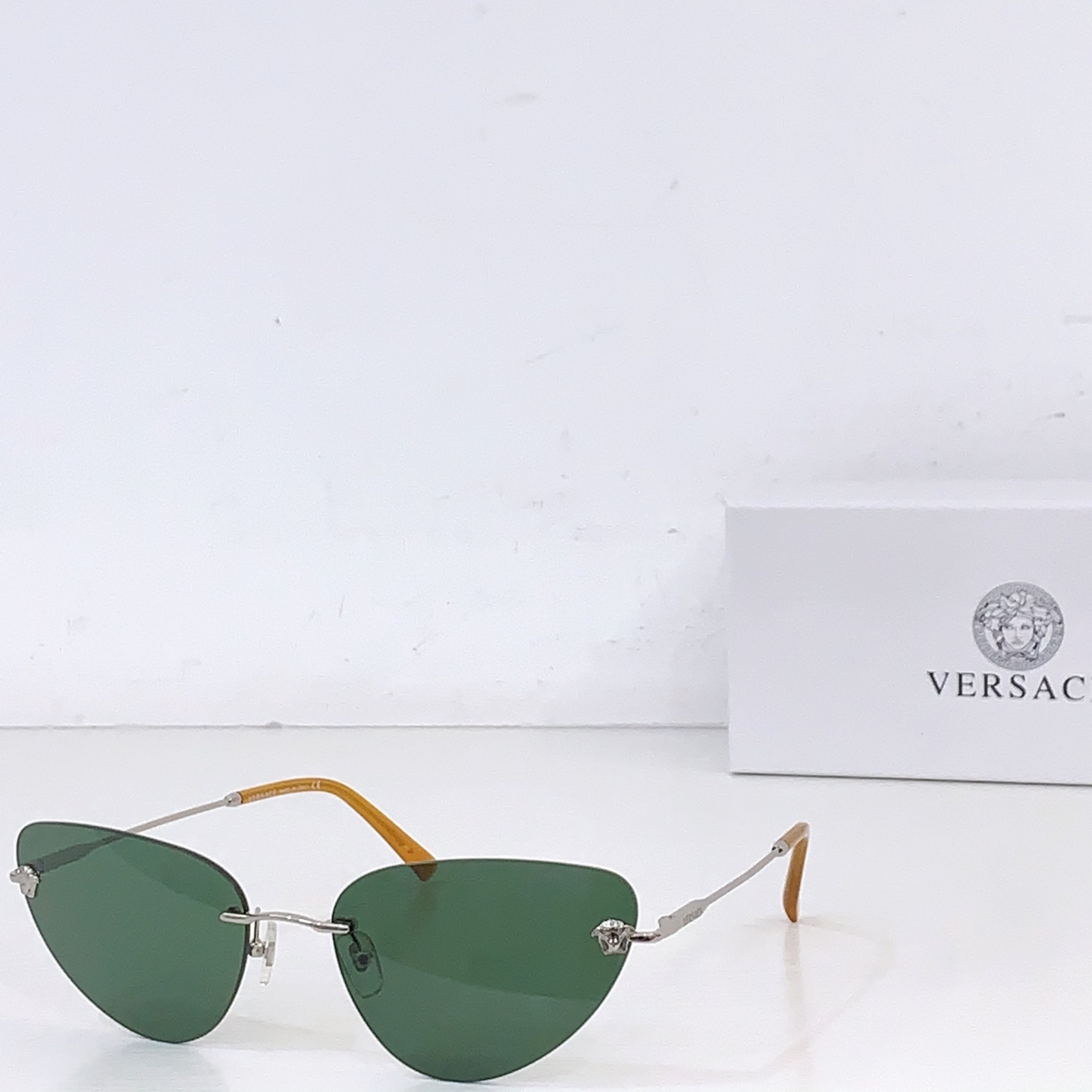 Unknown VESRAC* MODEL：VE2281