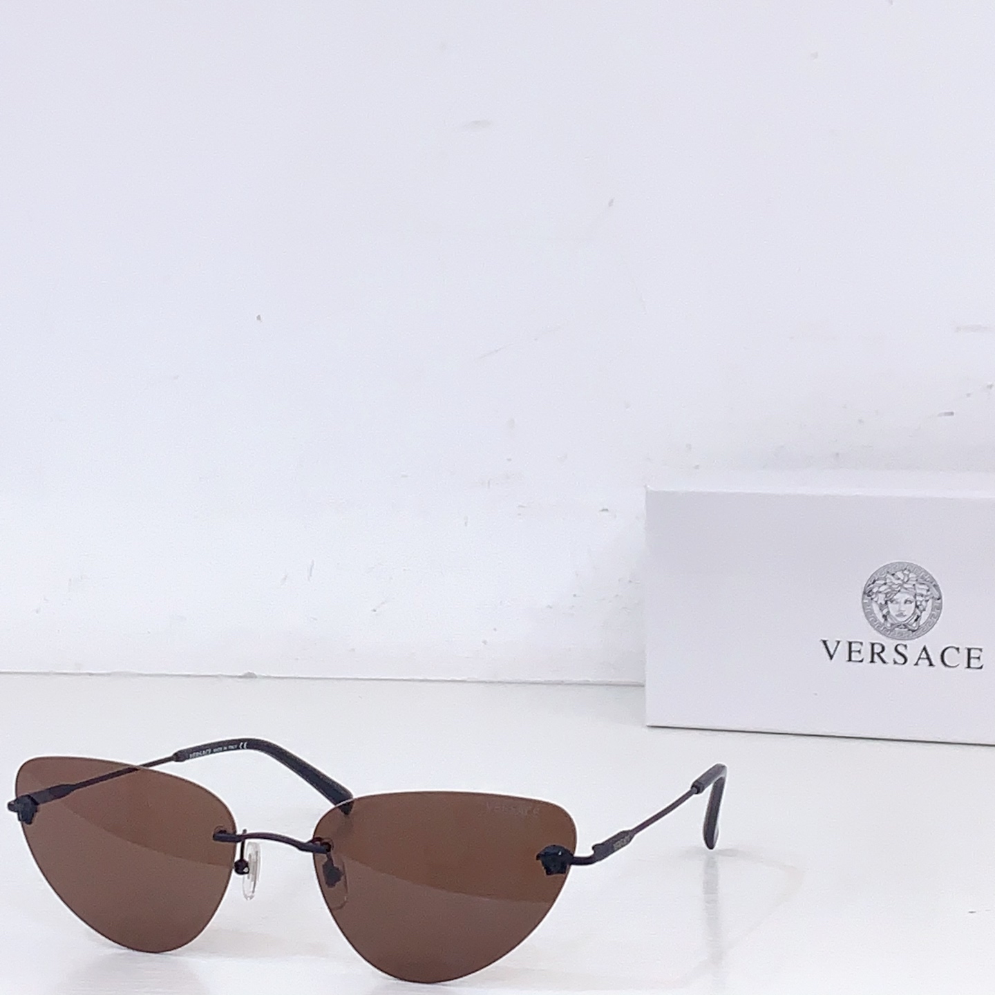 Unknown VESRAC* MODEL：VE2281
