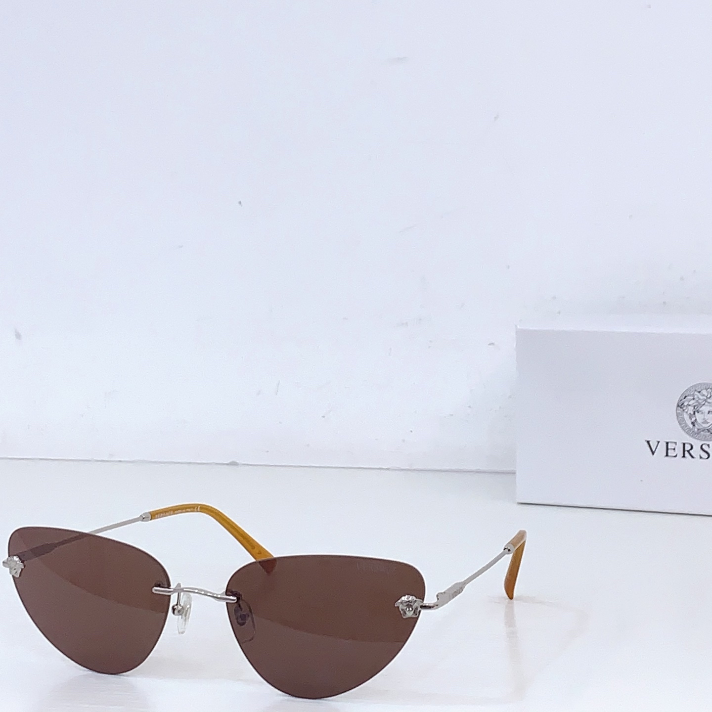 Unknown VESRAC* MODEL：VE2281
