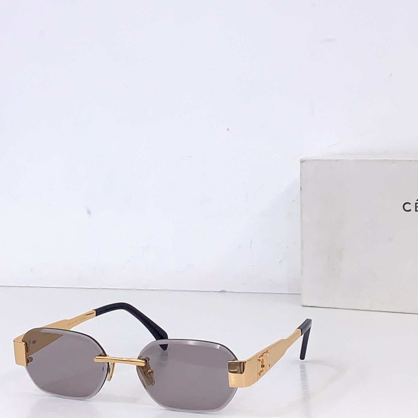 Celine CELIN* MODEL: CL42120U SIZE:57口17-142