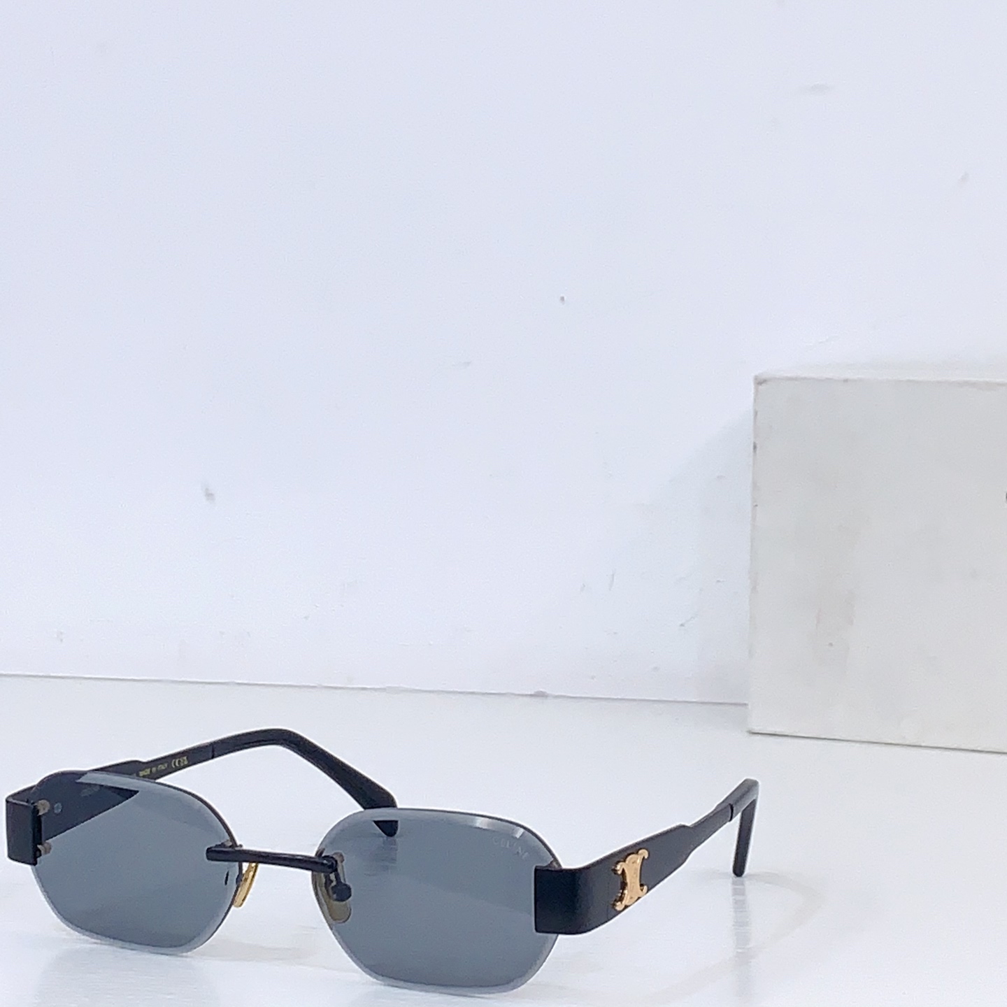 Celine CELIN* MODEL: CL42120U SIZE:57口17-142