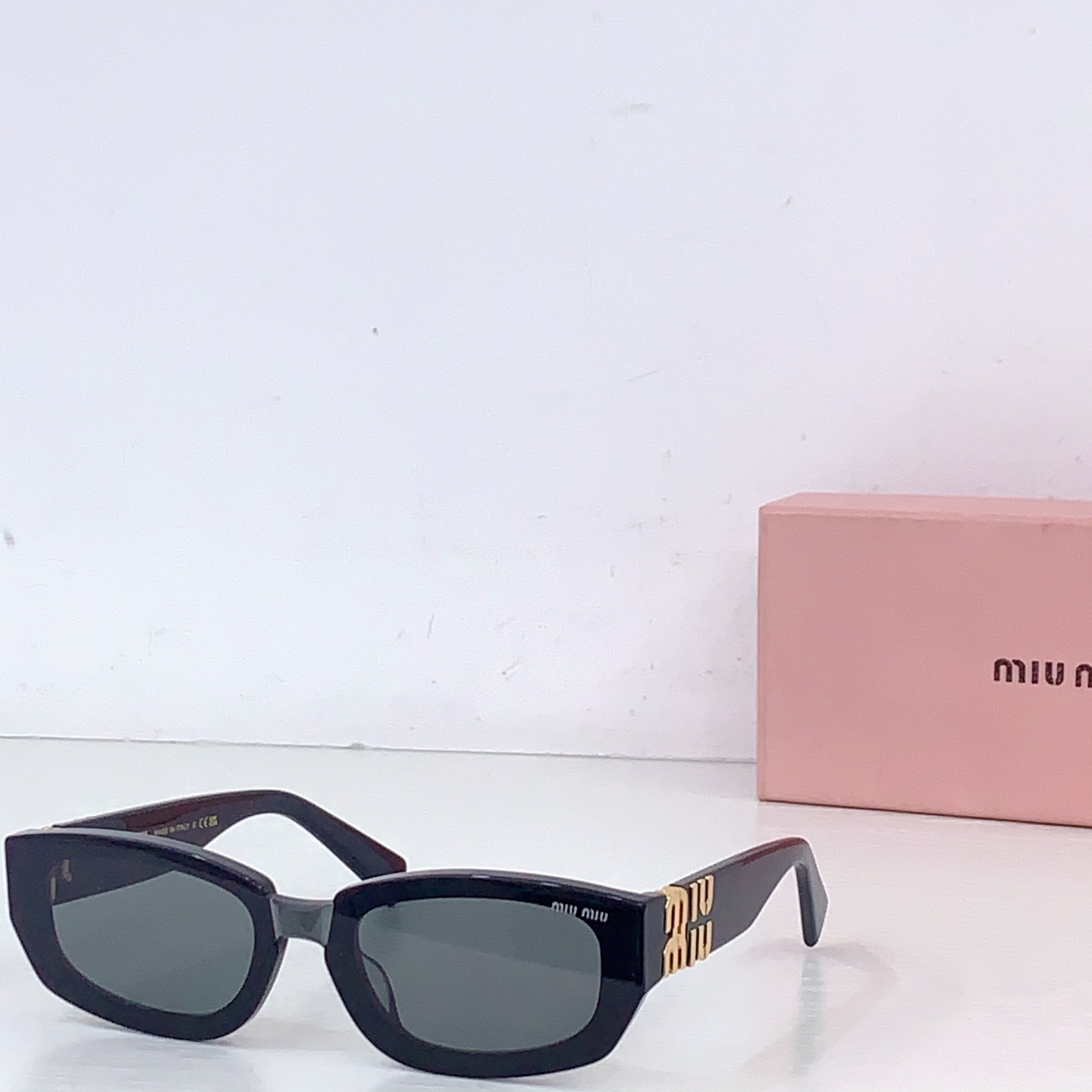Miu Miu MIU M* A2158