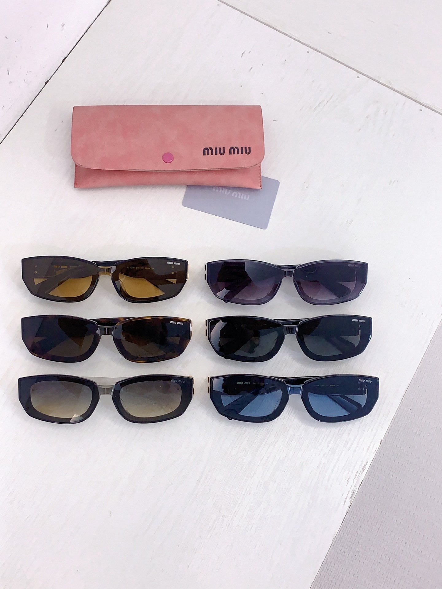 Miu Miu MIU M* A2158