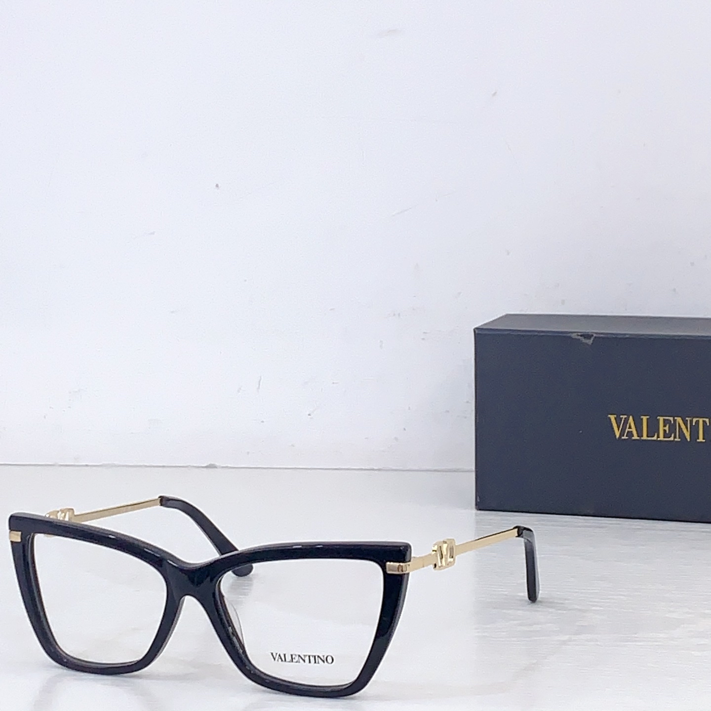 Valentino VALENTINO