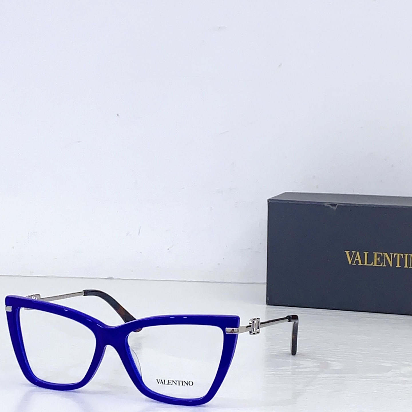 Valentino VALENTINO