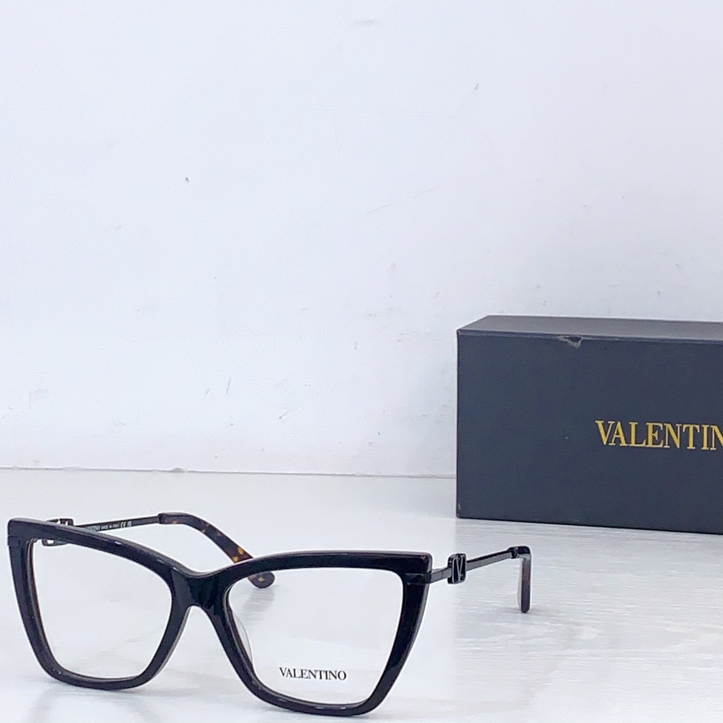 Valentino VALENTINO