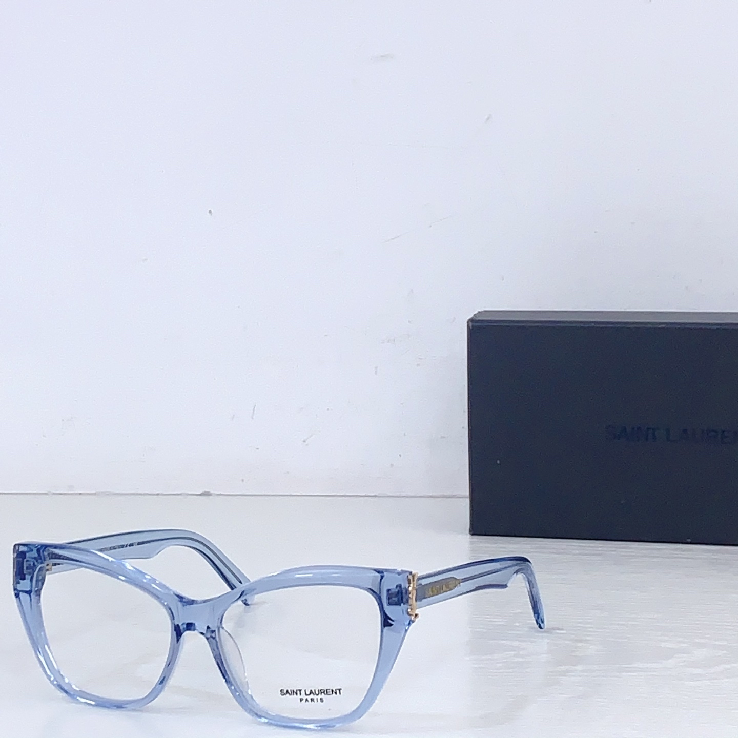 Saint Laurent SAINT LAUREN*