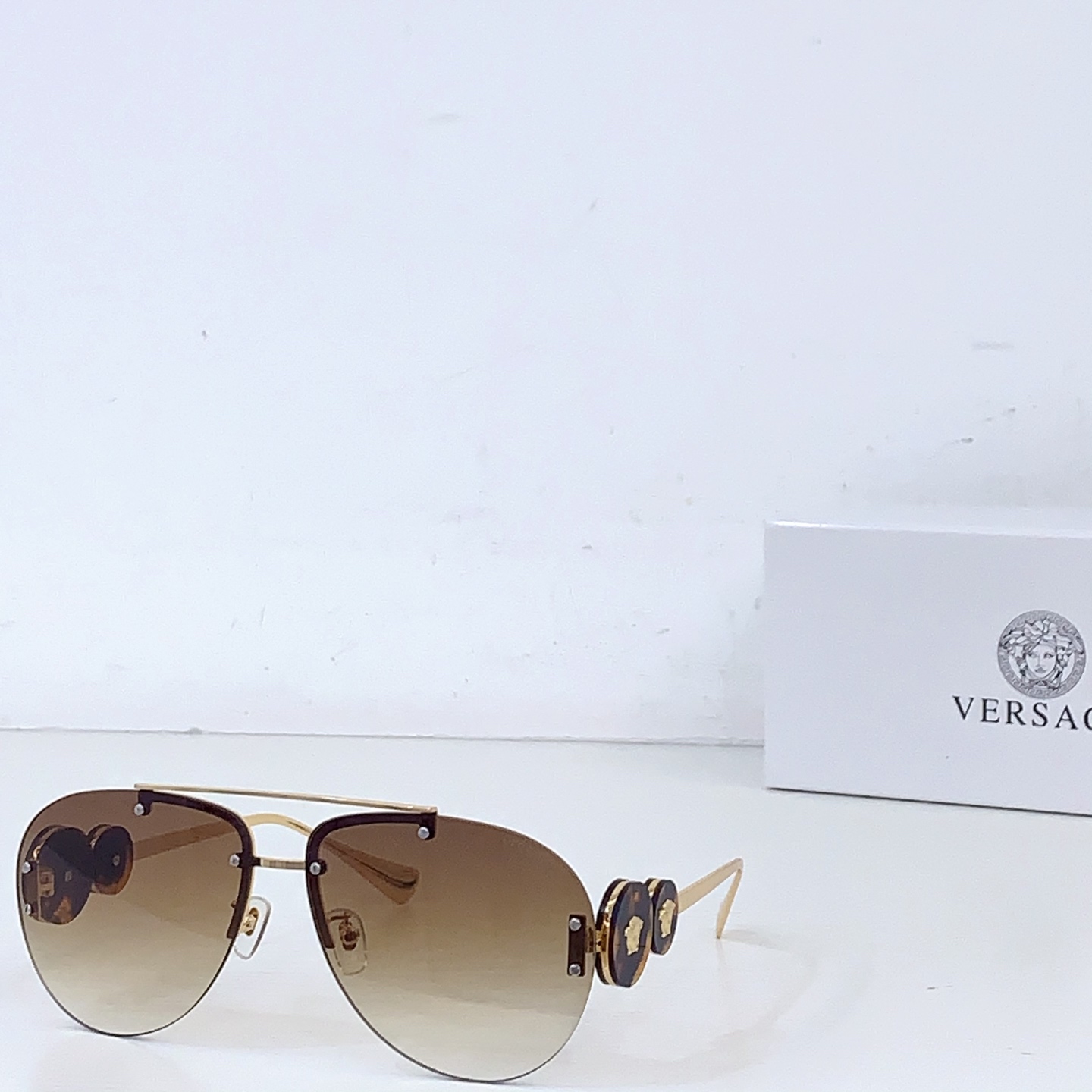 Versace VERSAC*E