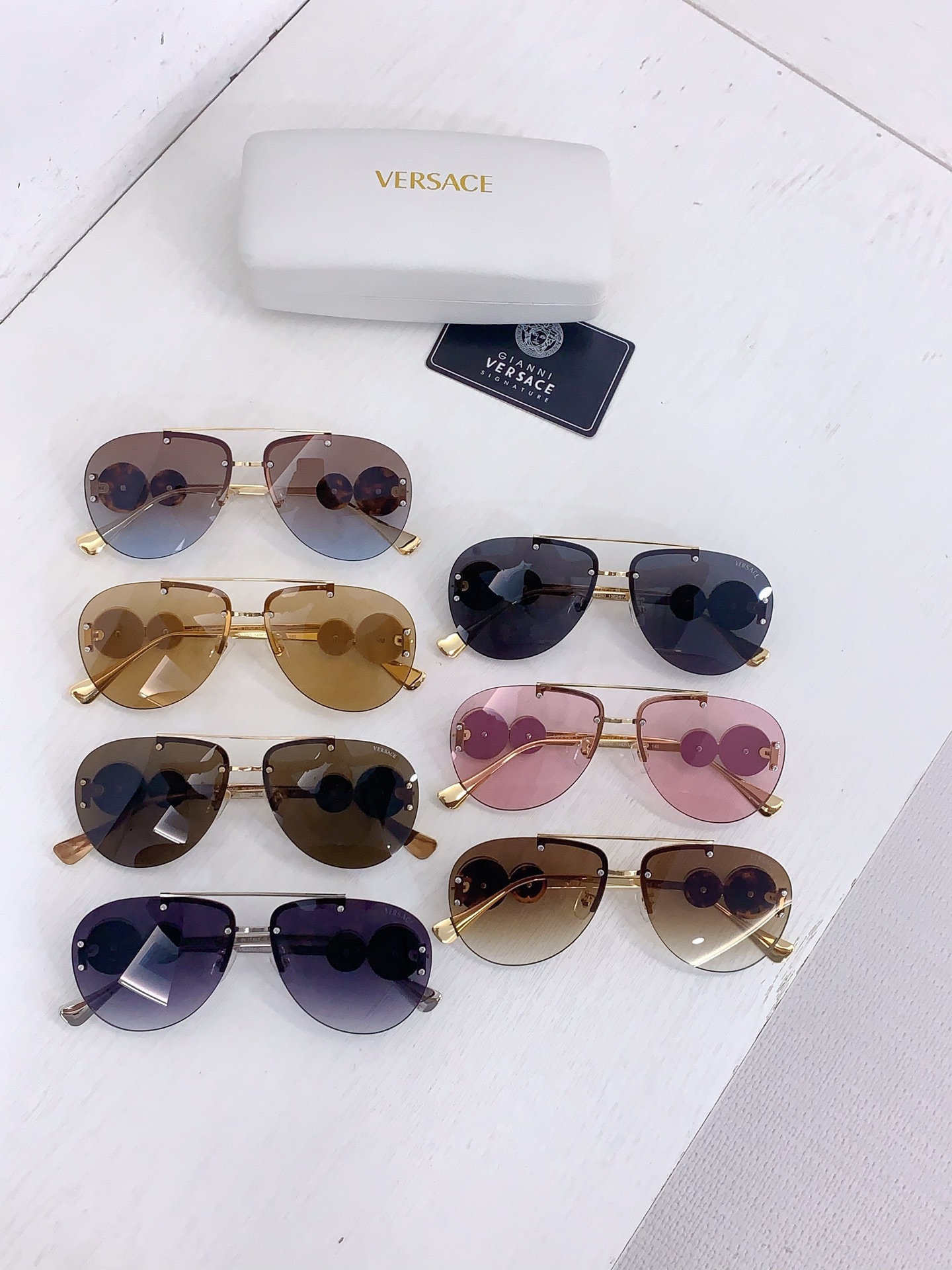 Versace VERSAC*E