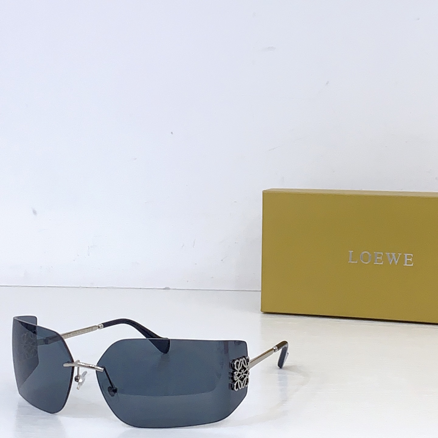 Loewe LOEW*